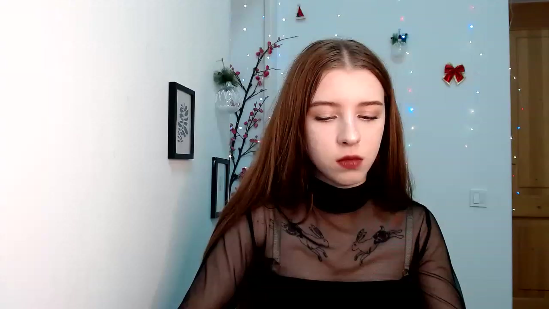 Gallery image thumbnail from Dreamy_devil's myfreecams stream on, 12/04/2022, 15:46 image 15 of 20