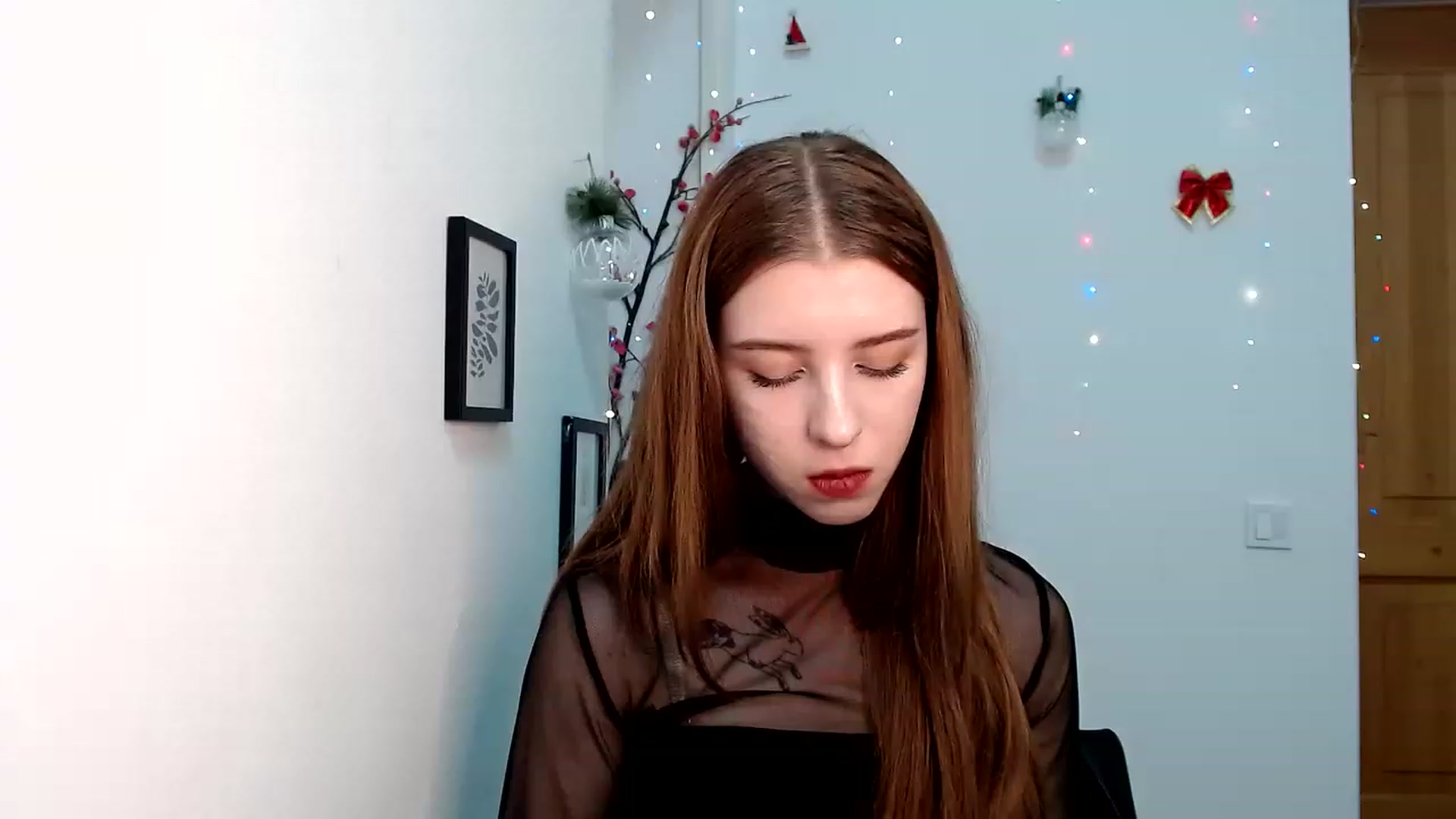 Gallery image thumbnail from Dreamy_devil's myfreecams stream on, 12/04/2022, 16:55 image 18 of 20