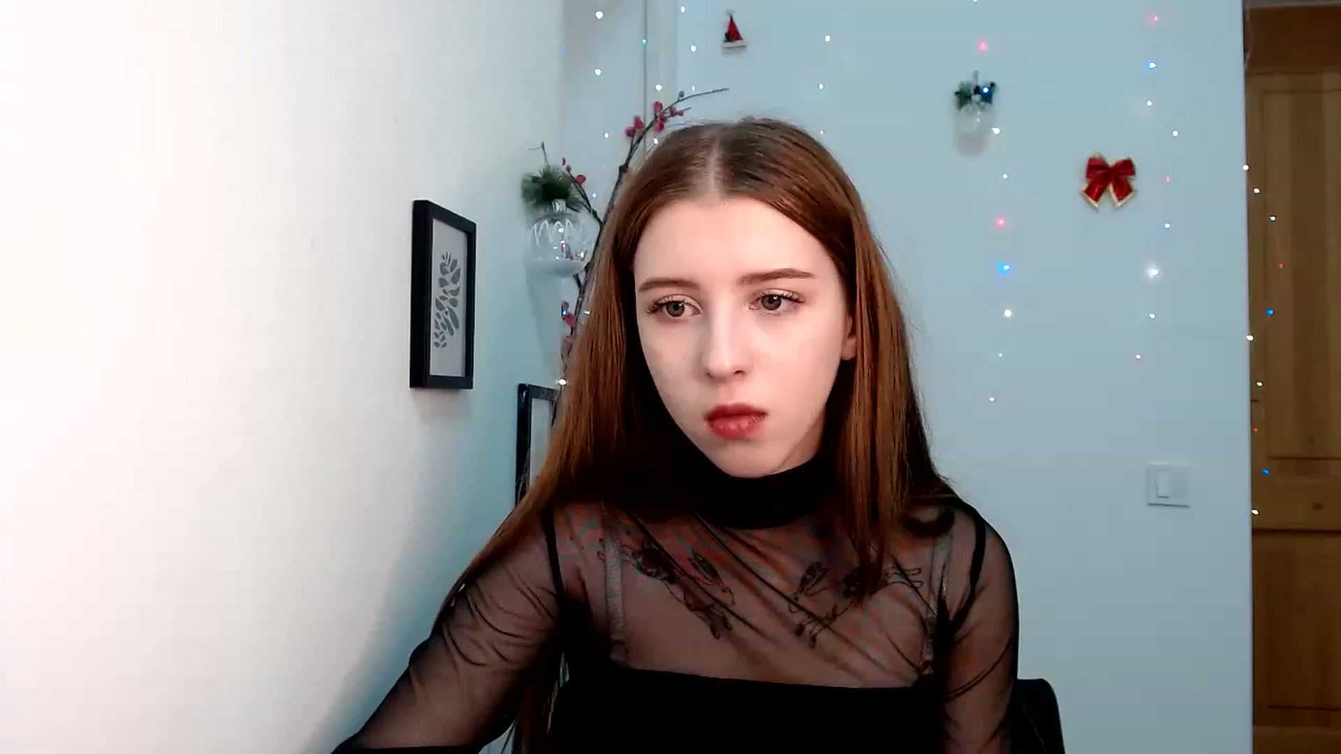 Gallery image thumbnail from Dreamy_devil's myfreecams stream on, 12/04/2022, 17:55 image 7 of 20