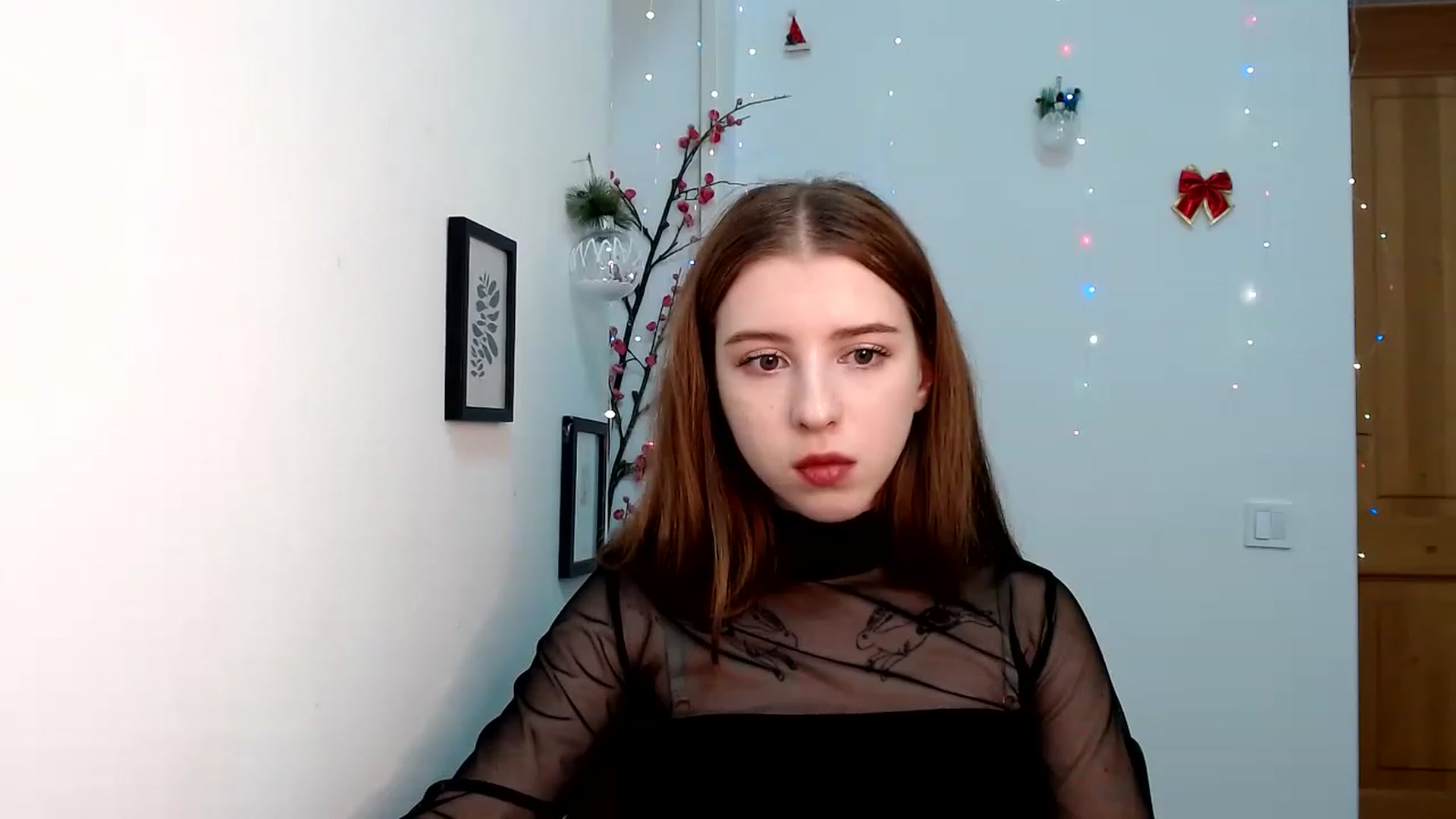 Gallery image thumbnail from Dreamy_devil's myfreecams stream on, 12/04/2022, 17:55 image 17 of 20