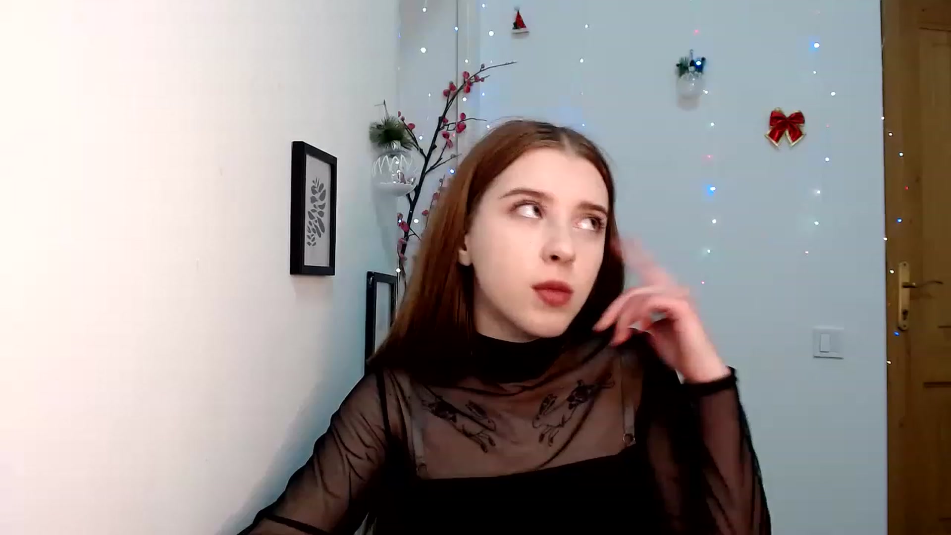 Gallery image thumbnail from Dreamy_devil's myfreecams stream on, 12/04/2022, 17:55 image 14 of 20