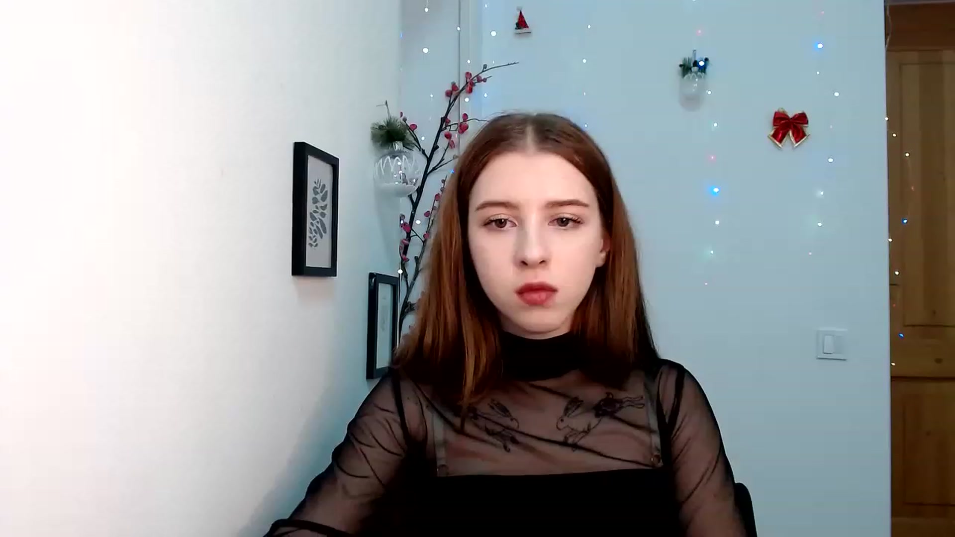 Gallery image thumbnail from Dreamy_devil's myfreecams stream on, 12/04/2022, 17:55 image 16 of 20