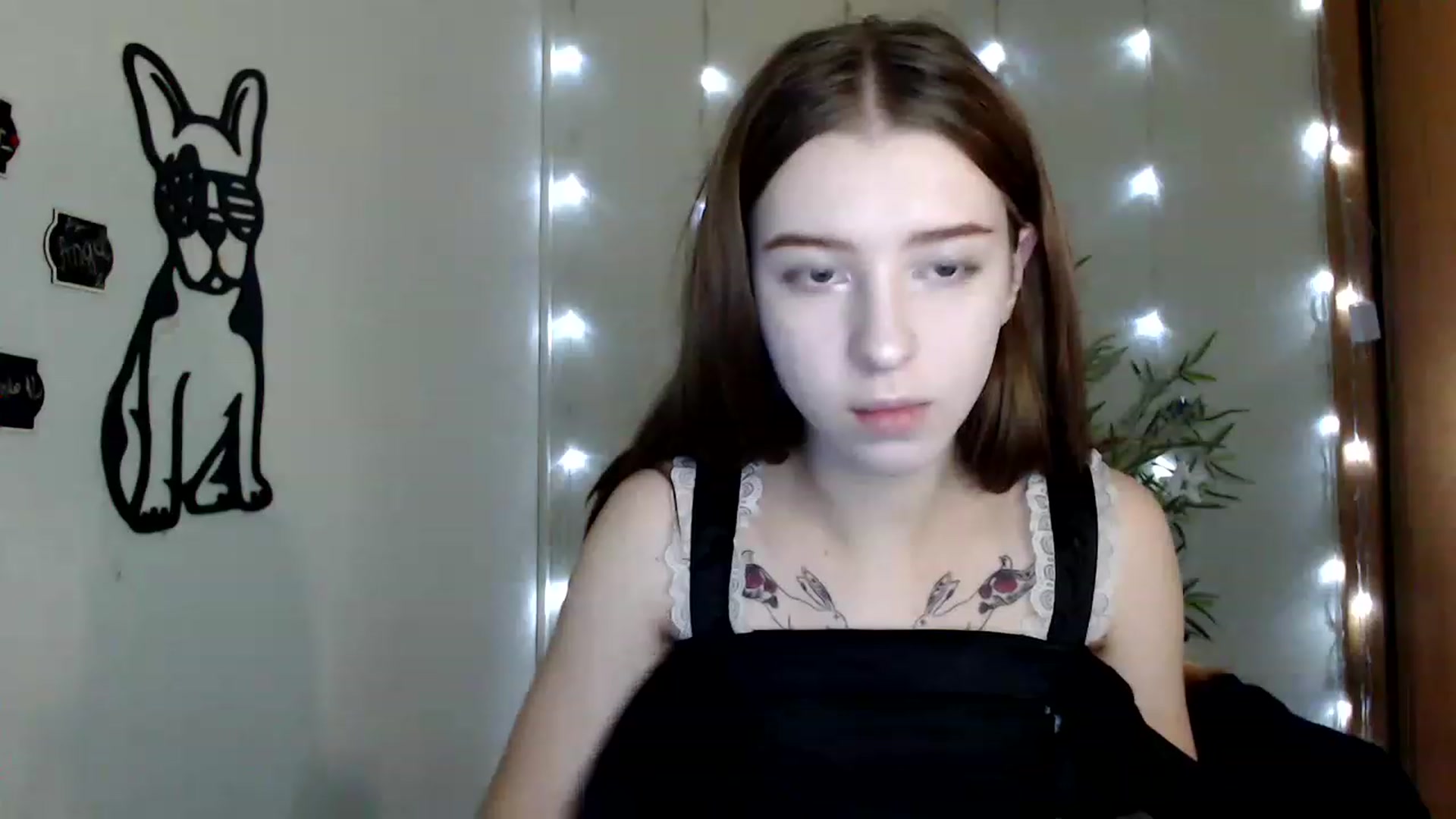 Gallery image thumbnail from Dreamy_devil's myfreecams stream on, 12/05/2022, 15:54 image 5 of 20