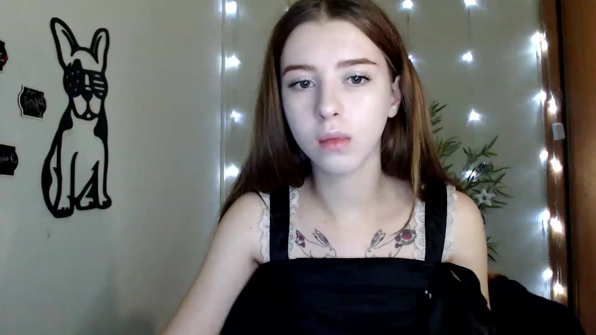 Gallery image thumbnail from Dreamy_devil's myfreecams stream on, 12/05/2022, 15:54 image 10 of 20