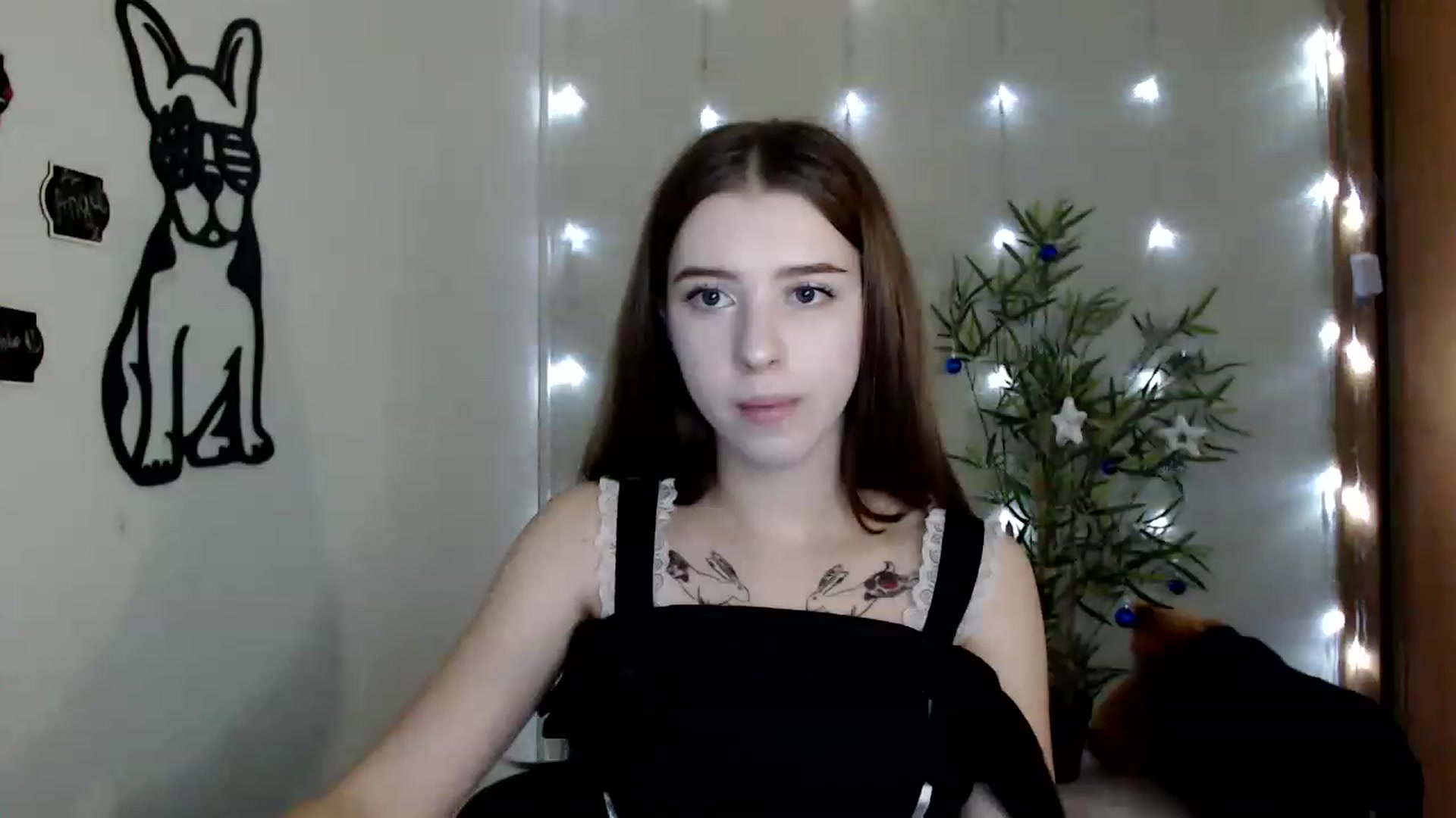 Gallery image thumbnail from Dreamy_devil's myfreecams stream on, 12/05/2022, 16:44 image 4 of 20
