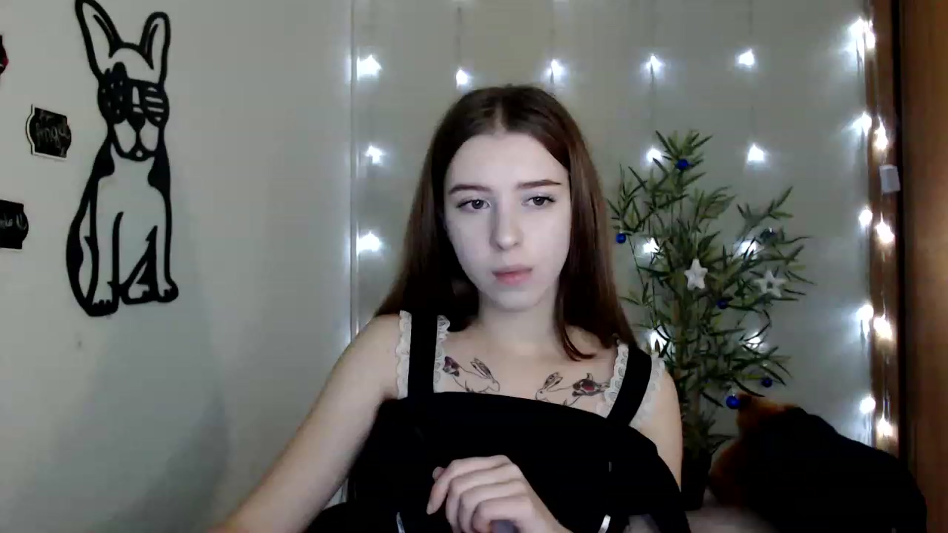 Gallery image thumbnail from Dreamy_devil's myfreecams stream on, 12/05/2022, 16:44 image 6 of 20