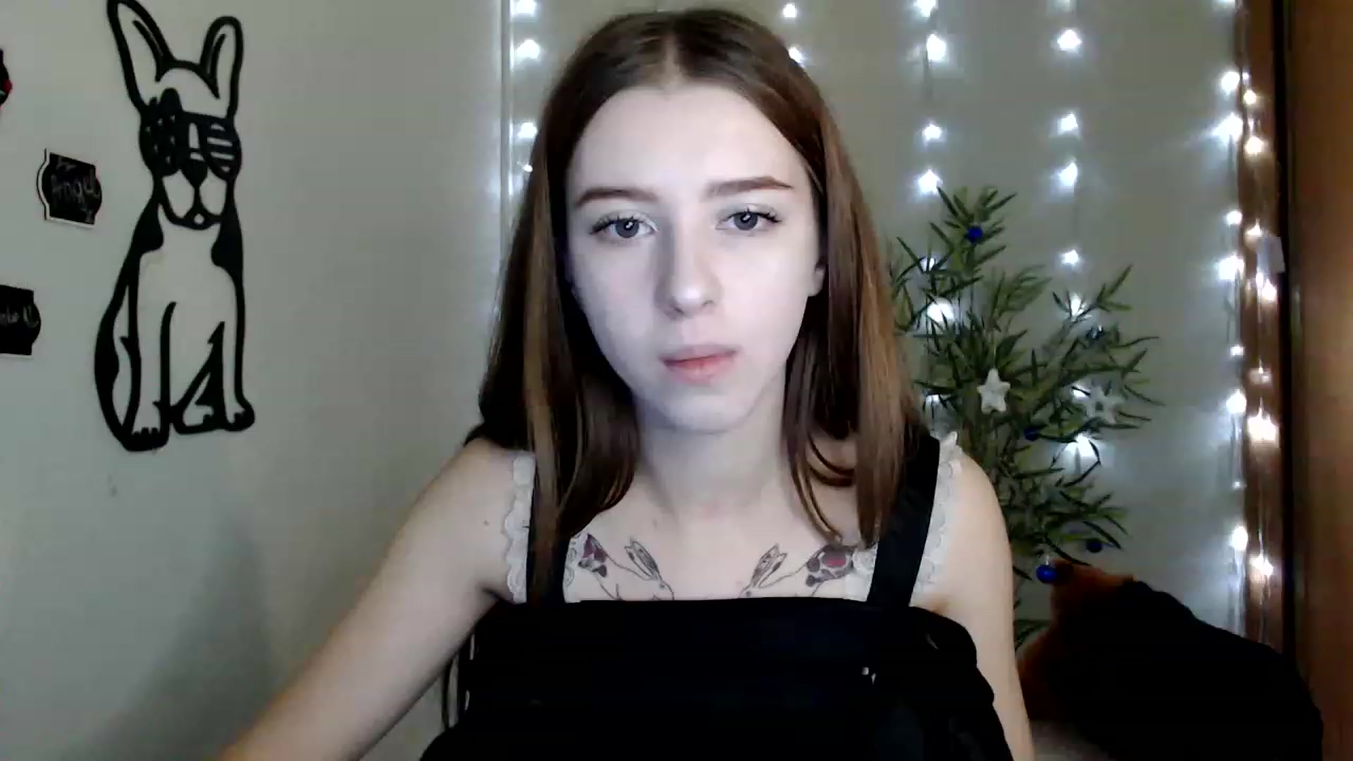 Gallery image thumbnail from Dreamy_devil's myfreecams stream on, 12/05/2022, 16:44 image 16 of 20