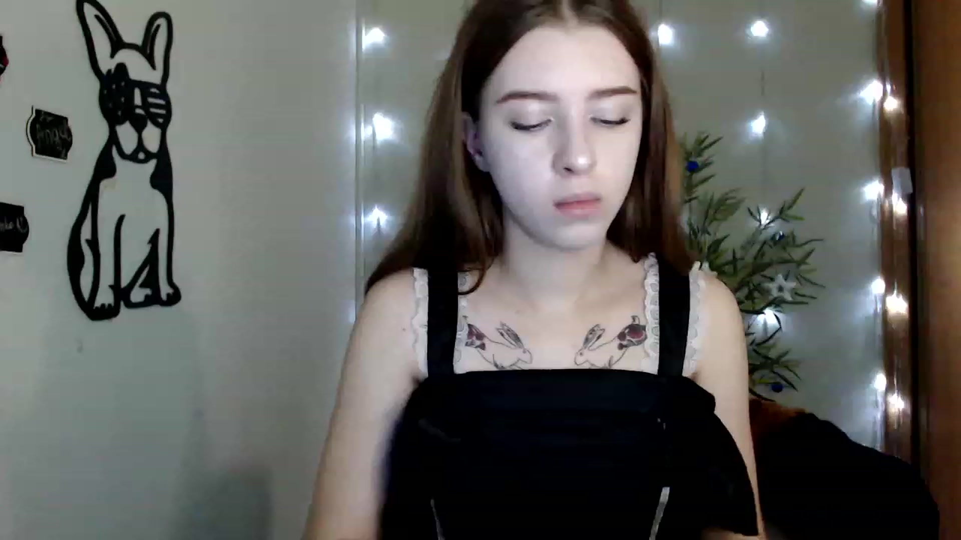 Gallery image thumbnail from Dreamy_devil's myfreecams stream on, 12/05/2022, 17:17 image 12 of 20
