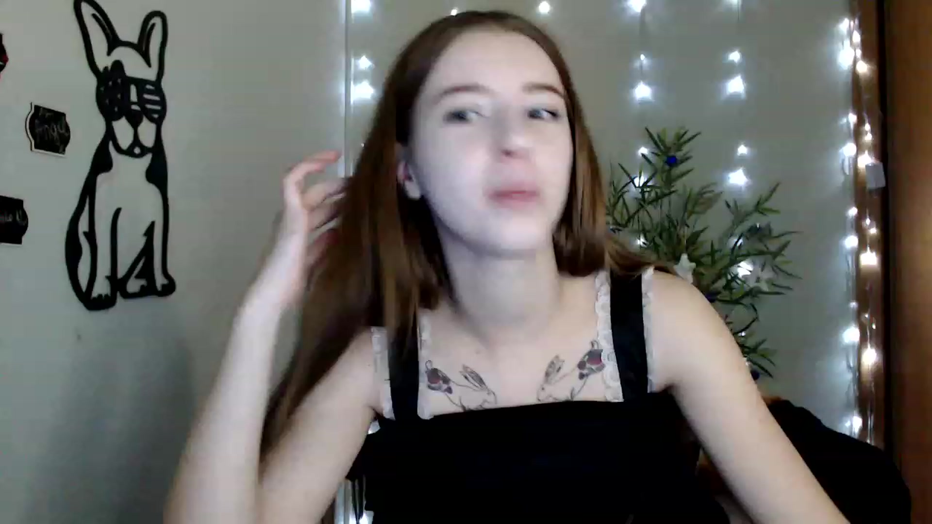 Gallery image thumbnail from Dreamy_devil's myfreecams stream on, 12/05/2022, 17:17 image 16 of 20