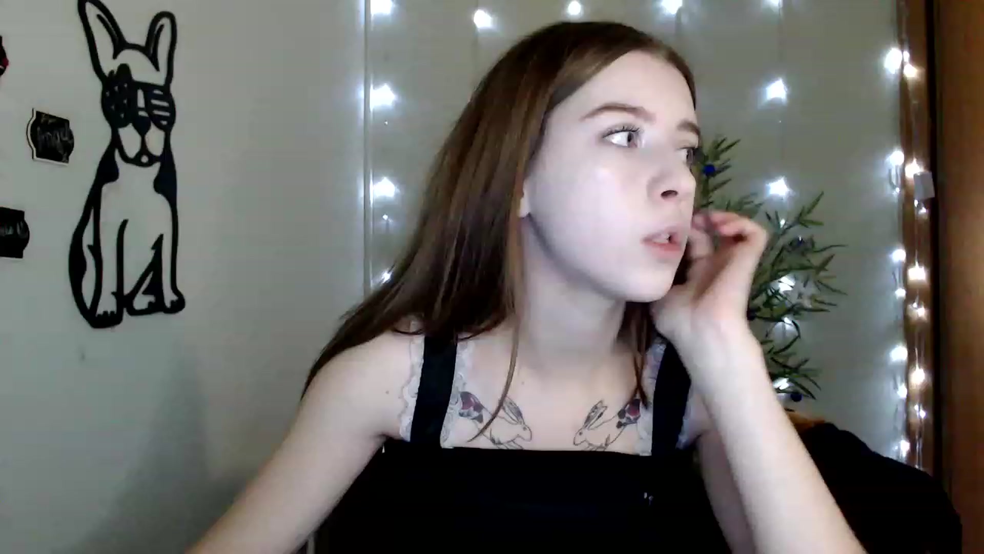 Gallery image thumbnail from Dreamy_devil's myfreecams stream on, 12/05/2022, 17:17 image 1 of 20
