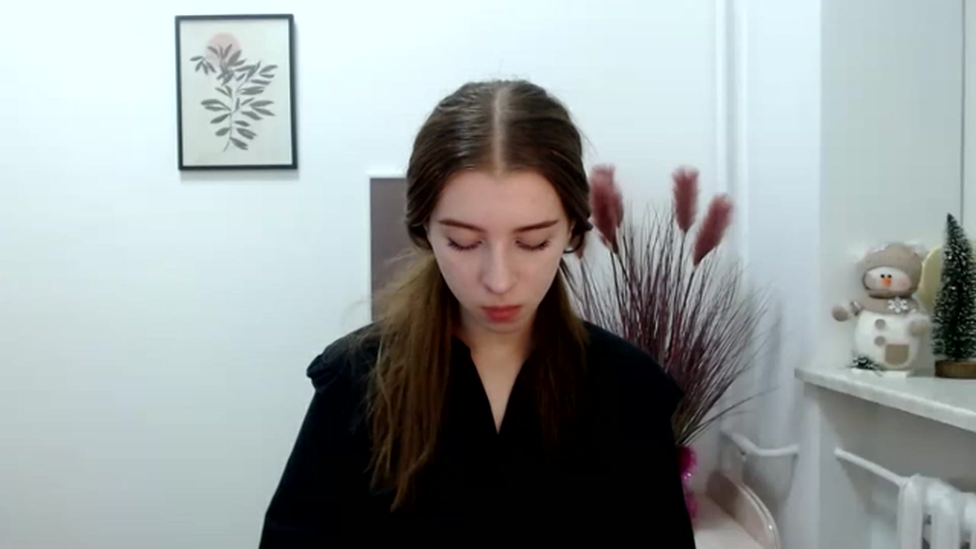Gallery image thumbnail from Dreamy_devil's myfreecams stream on, 12/06/2022, 16:53 image 10 of 20