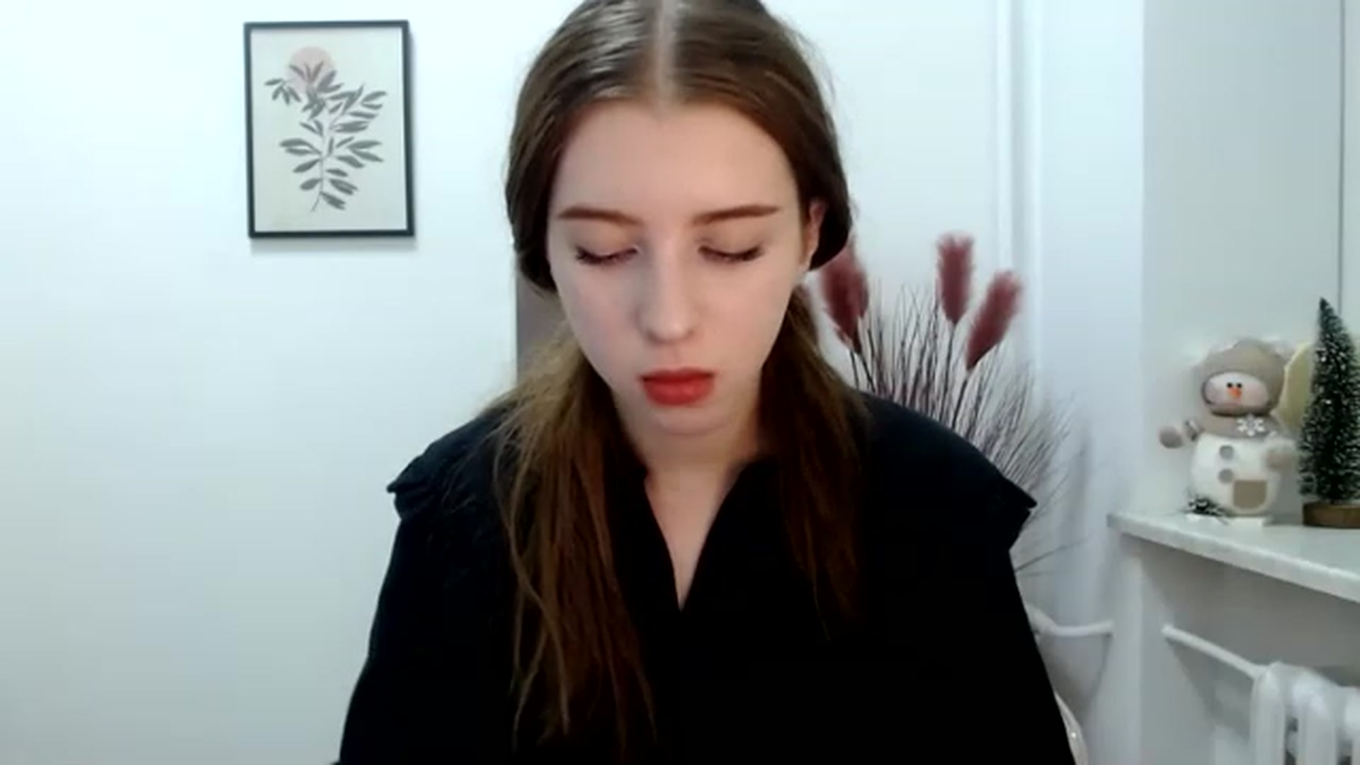 Gallery image thumbnail from Dreamy_devil's myfreecams stream on, 12/06/2022, 17:07 image 7 of 20