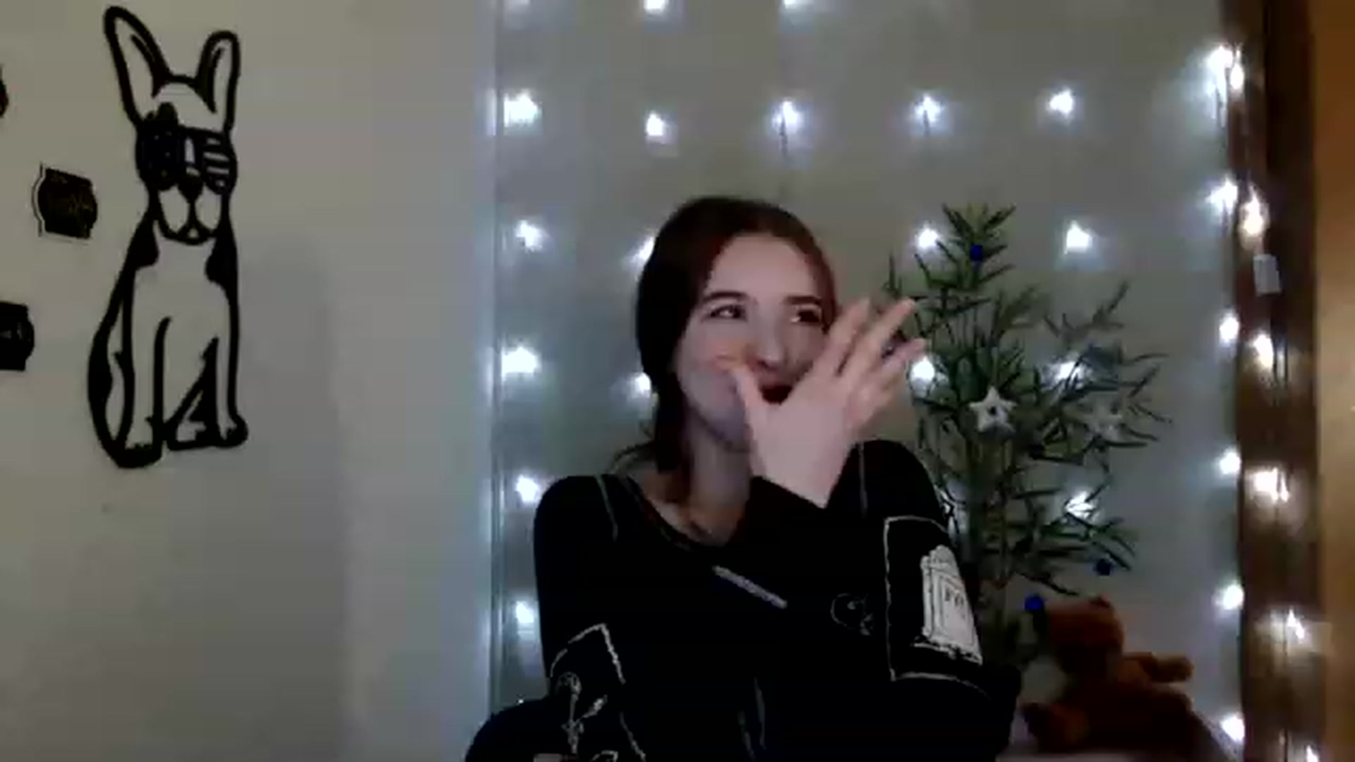 Gallery image thumbnail from Dreamy_devil's myfreecams stream on, 12/09/2022, 10:45 image 7 of 20