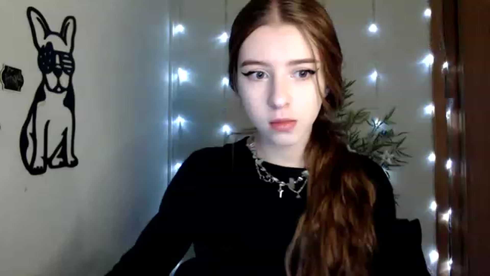 Gallery image thumbnail from Dreamy_devil's myfreecams stream on, 12/10/2022, 09:01 image 16 of 20