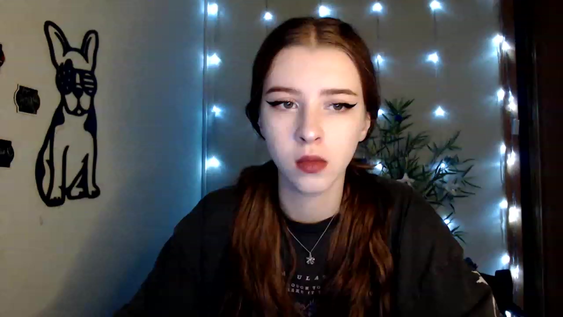 Gallery image thumbnail from Dreamy_devil's myfreecams stream on, 12/11/2022, 08:51 image 2 of 20