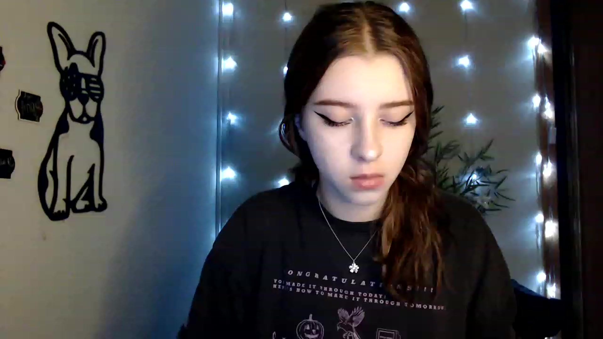 Gallery image thumbnail from Dreamy_devil's myfreecams stream on, 12/11/2022, 09:42 image 10 of 20