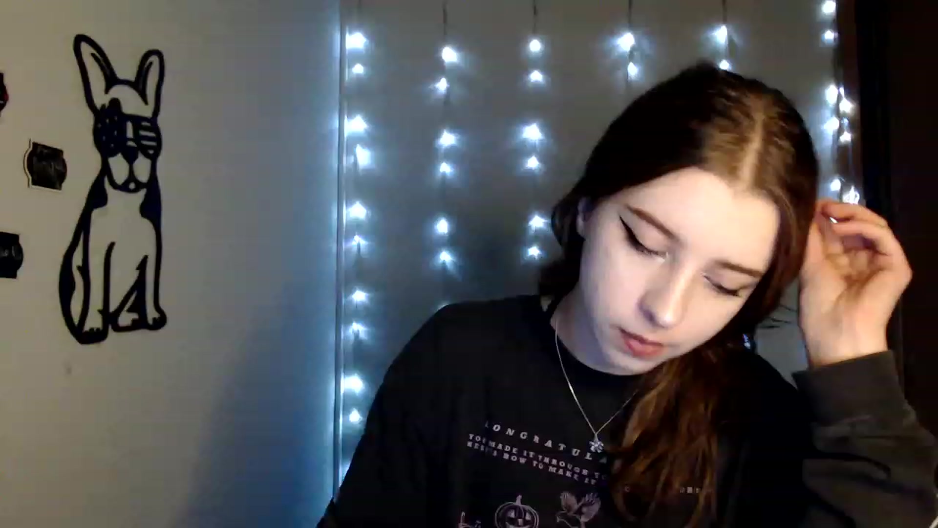 Gallery image thumbnail from Dreamy_devil's myfreecams stream on, 12/11/2022, 09:42 image 16 of 20