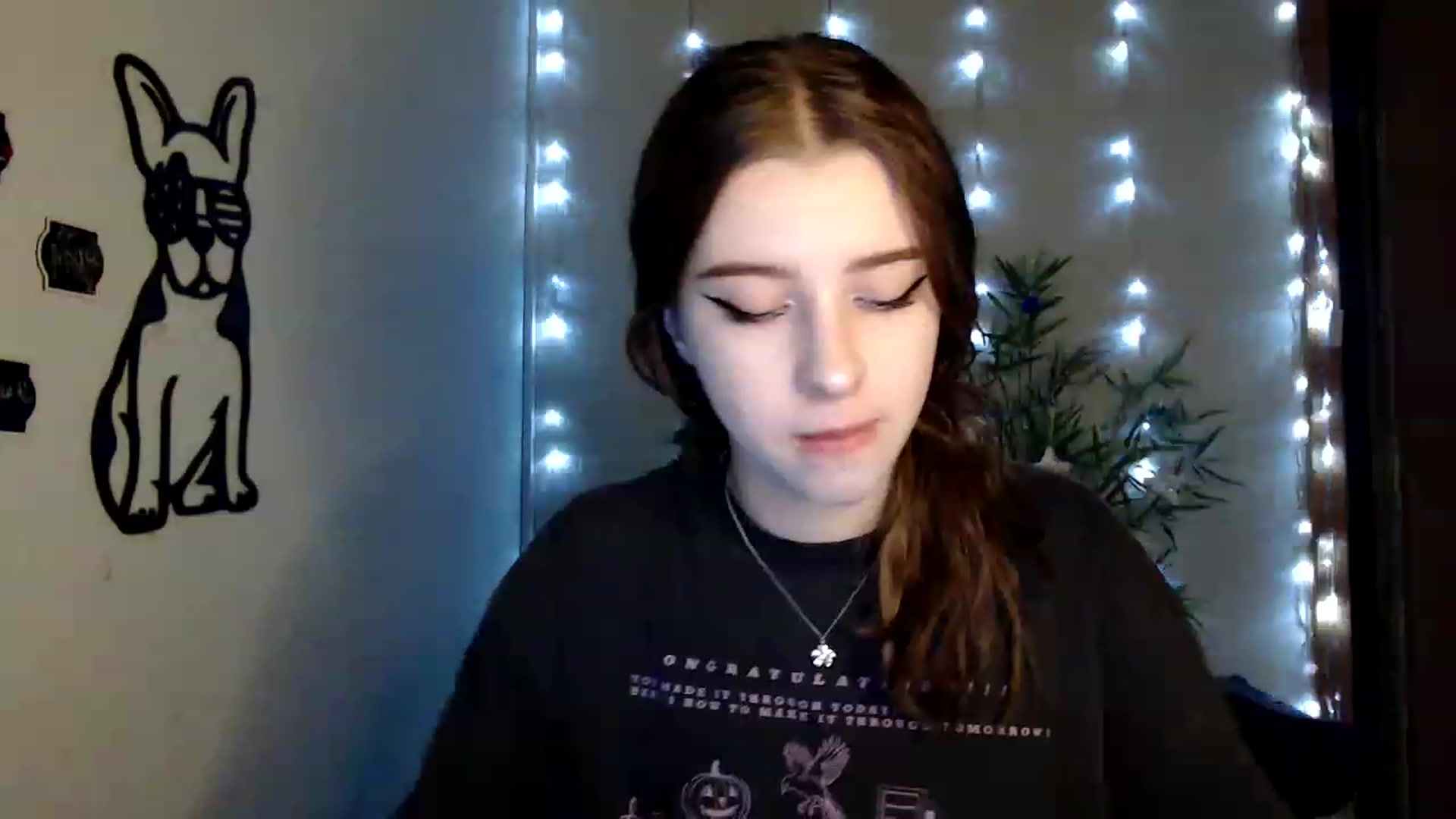 Gallery image thumbnail from Dreamy_devil's myfreecams stream on, 12/11/2022, 09:42 image 8 of 20