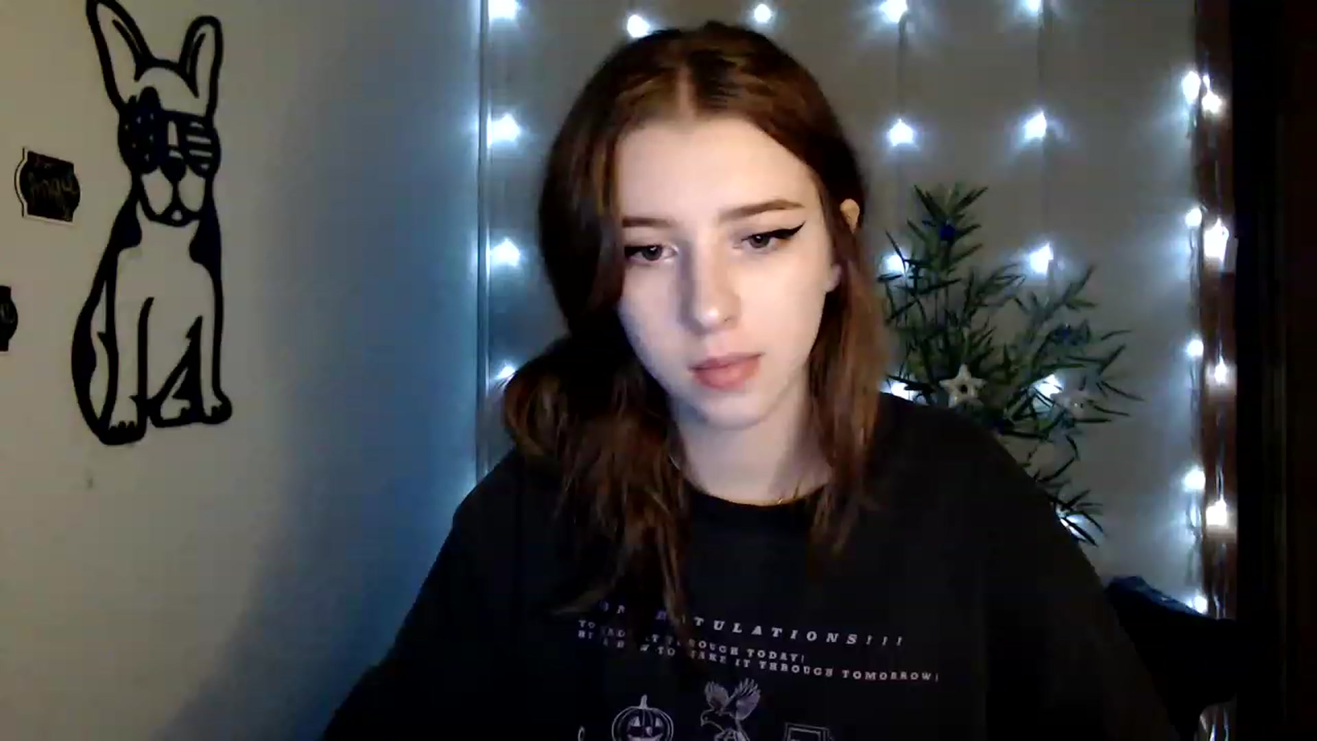 Gallery image thumbnail from Dreamy_devil's myfreecams stream on, 12/11/2022, 12:34 image 3 of 20