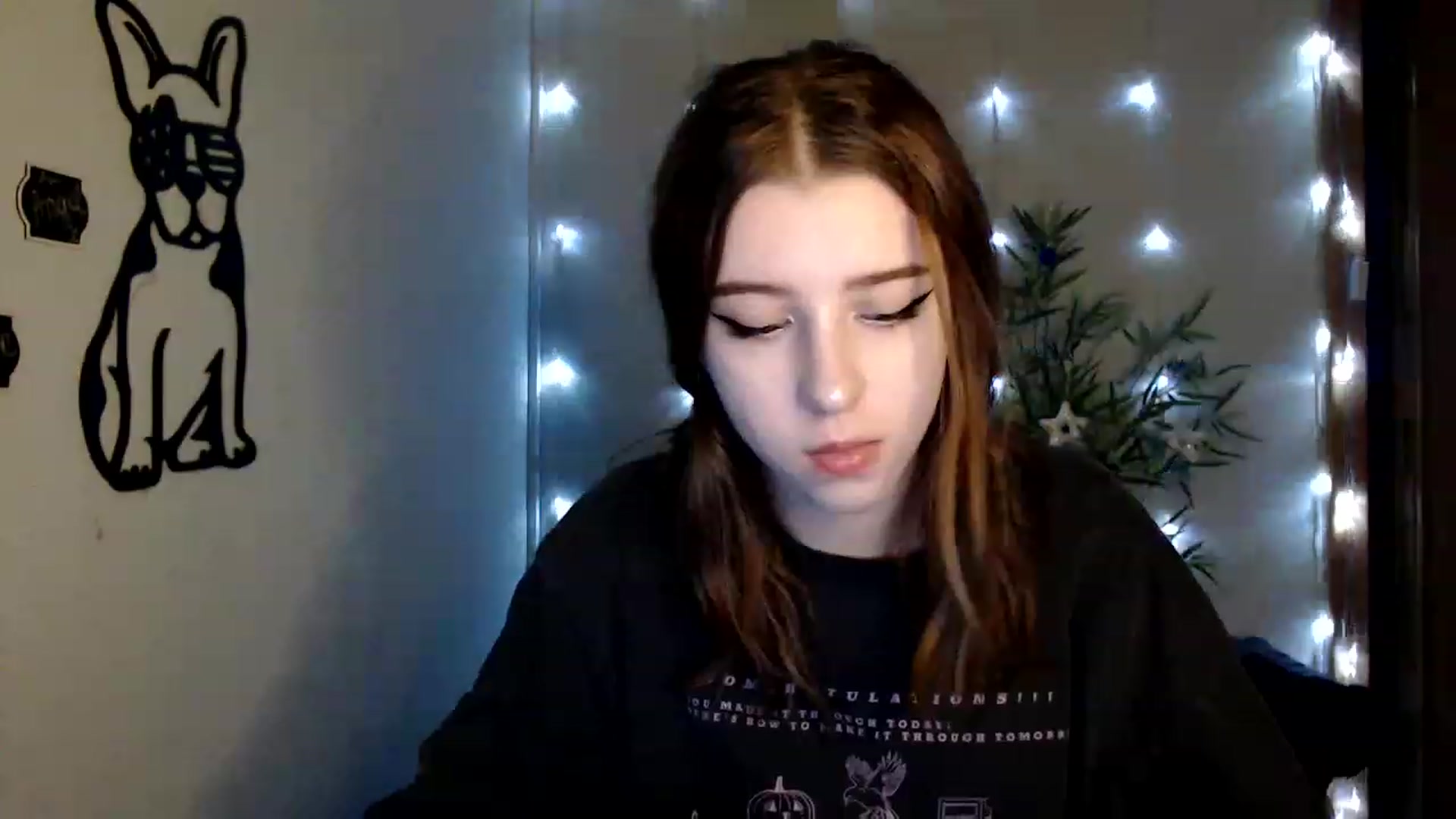 Gallery image thumbnail from Dreamy_devil's myfreecams stream on, 12/11/2022, 12:34 image 18 of 20