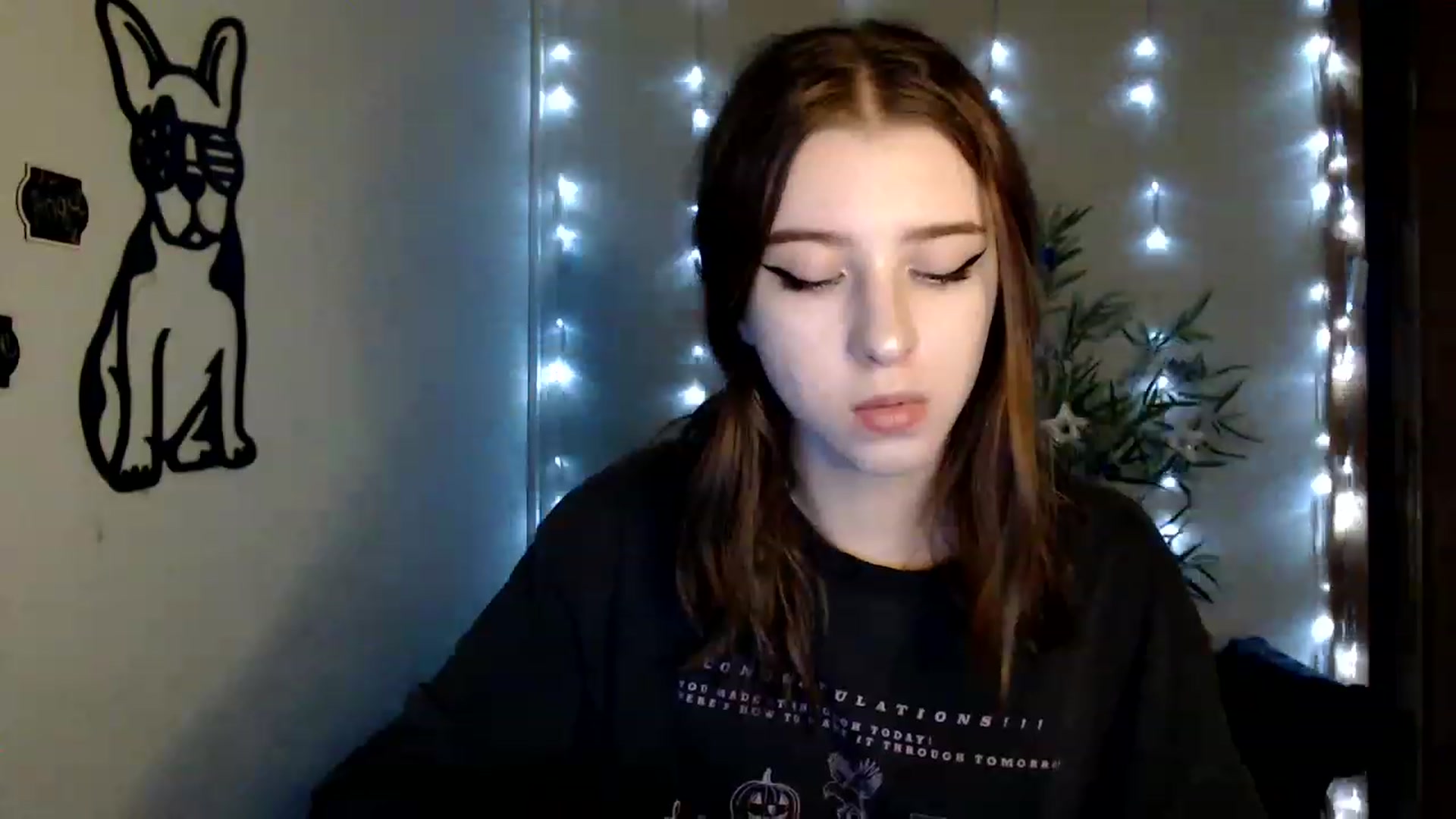 Gallery image thumbnail from Dreamy_devil's myfreecams stream on, 12/11/2022, 12:34 image 16 of 20