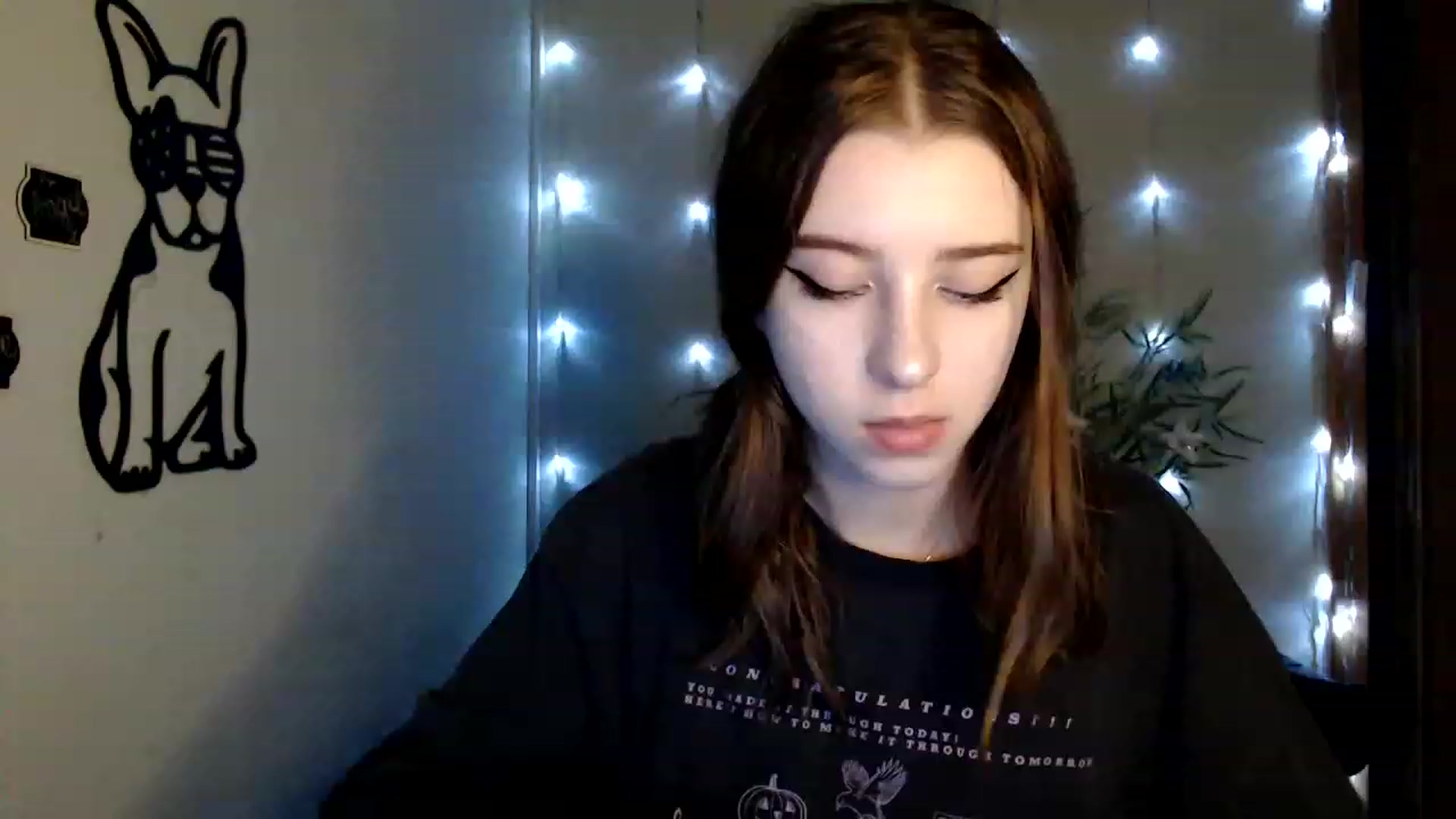 Gallery image thumbnail from Dreamy_devil's myfreecams stream on, 12/11/2022, 12:34 image 15 of 20