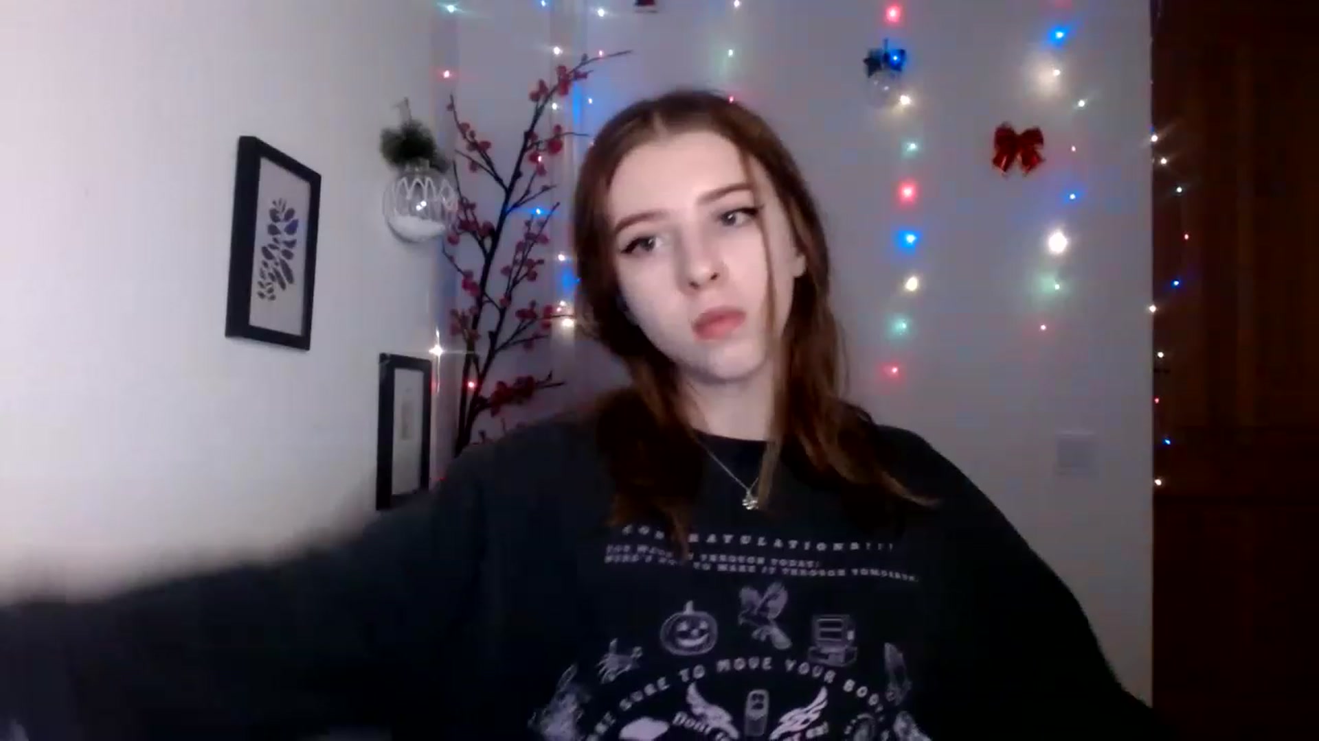 Gallery image thumbnail from Dreamy_devil's myfreecams stream on, 12/11/2022, 14:20 image 13 of 20