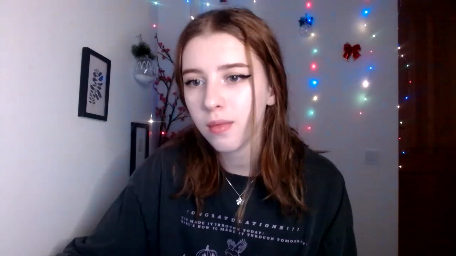 Gallery image thumbnail from Dreamy_devil's myfreecams stream on, 12/11/2022, 14:20 image 5 of 20