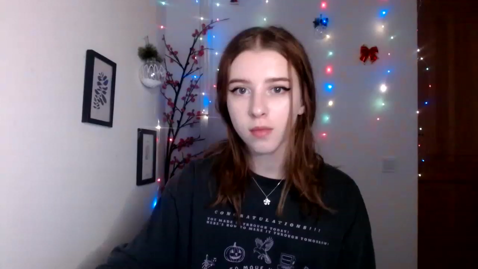 Gallery image thumbnail from Dreamy_devil's myfreecams stream on, 12/11/2022, 14:20 image 9 of 20