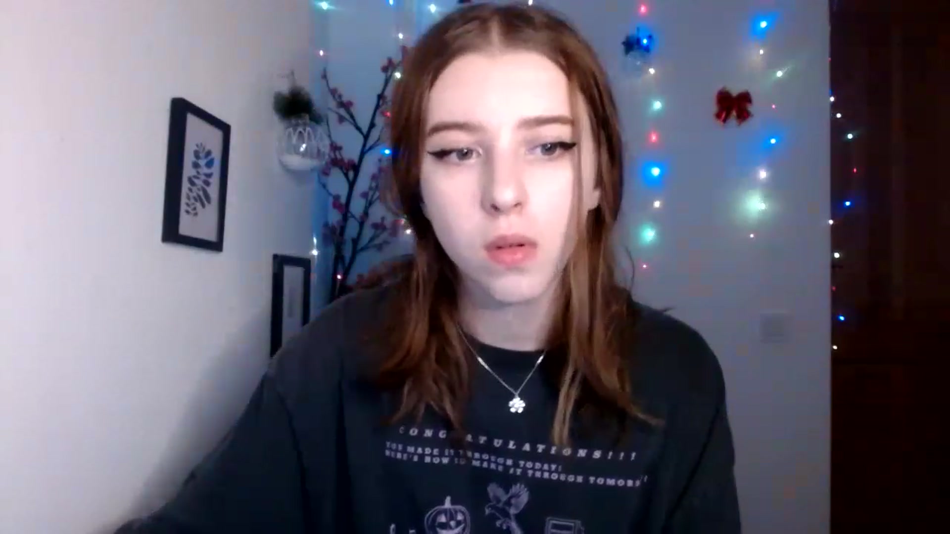 Gallery image thumbnail from Dreamy_devil's myfreecams stream on, 12/11/2022, 14:20 image 17 of 20