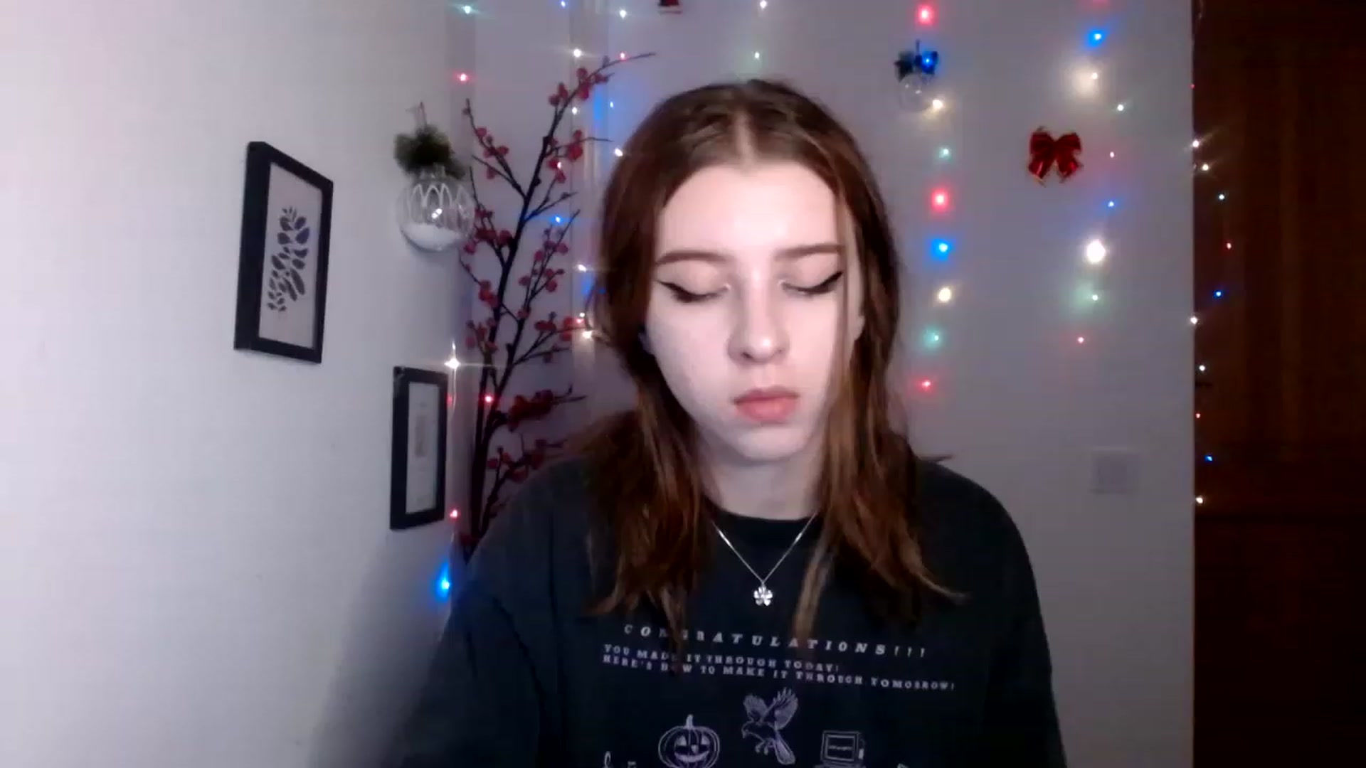 Gallery image thumbnail from Dreamy_devil's myfreecams stream on, 12/11/2022, 14:20 image 12 of 20