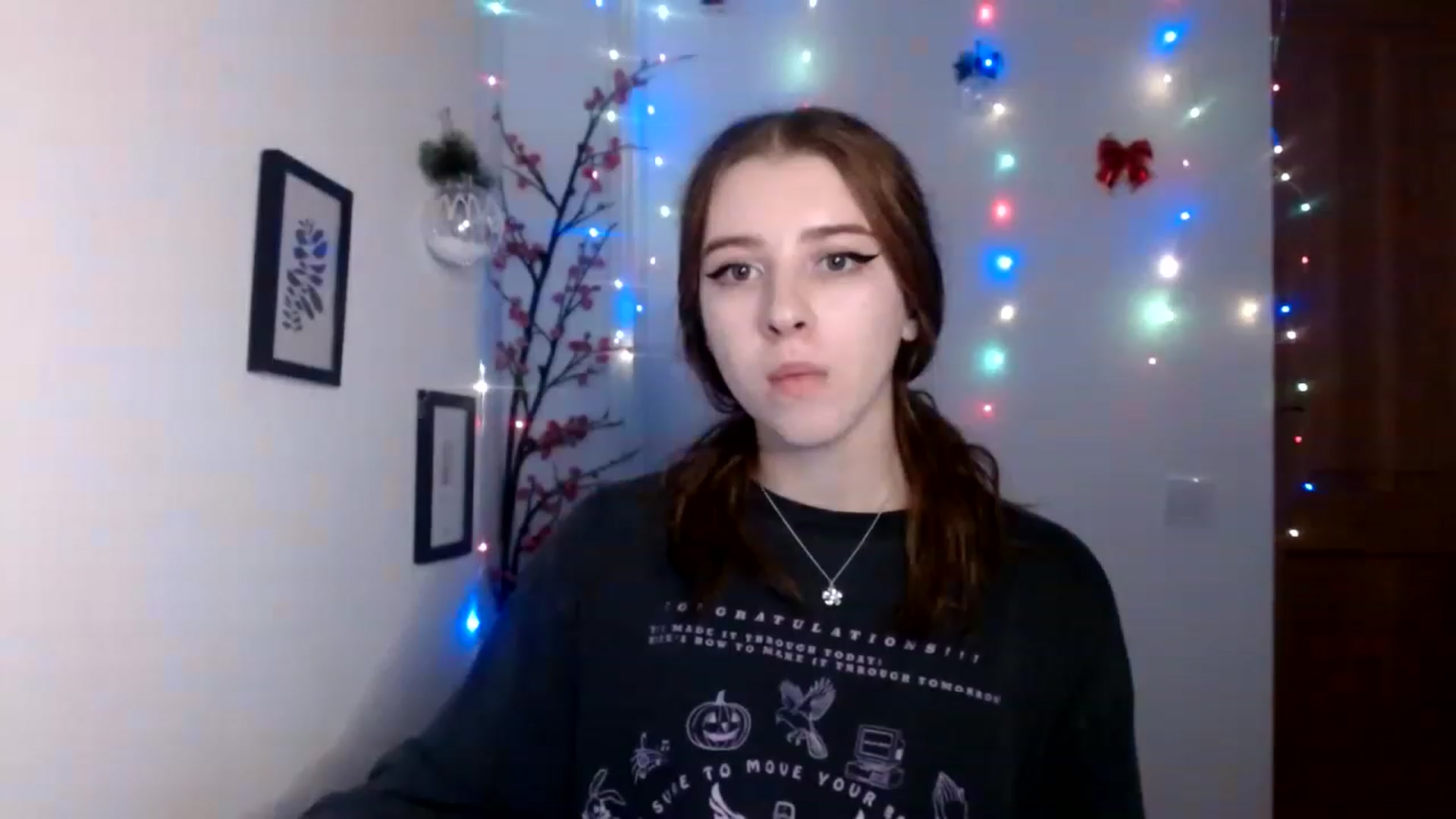 Gallery image thumbnail from Dreamy_devil's myfreecams stream on, 12/11/2022, 18:00 image 13 of 20