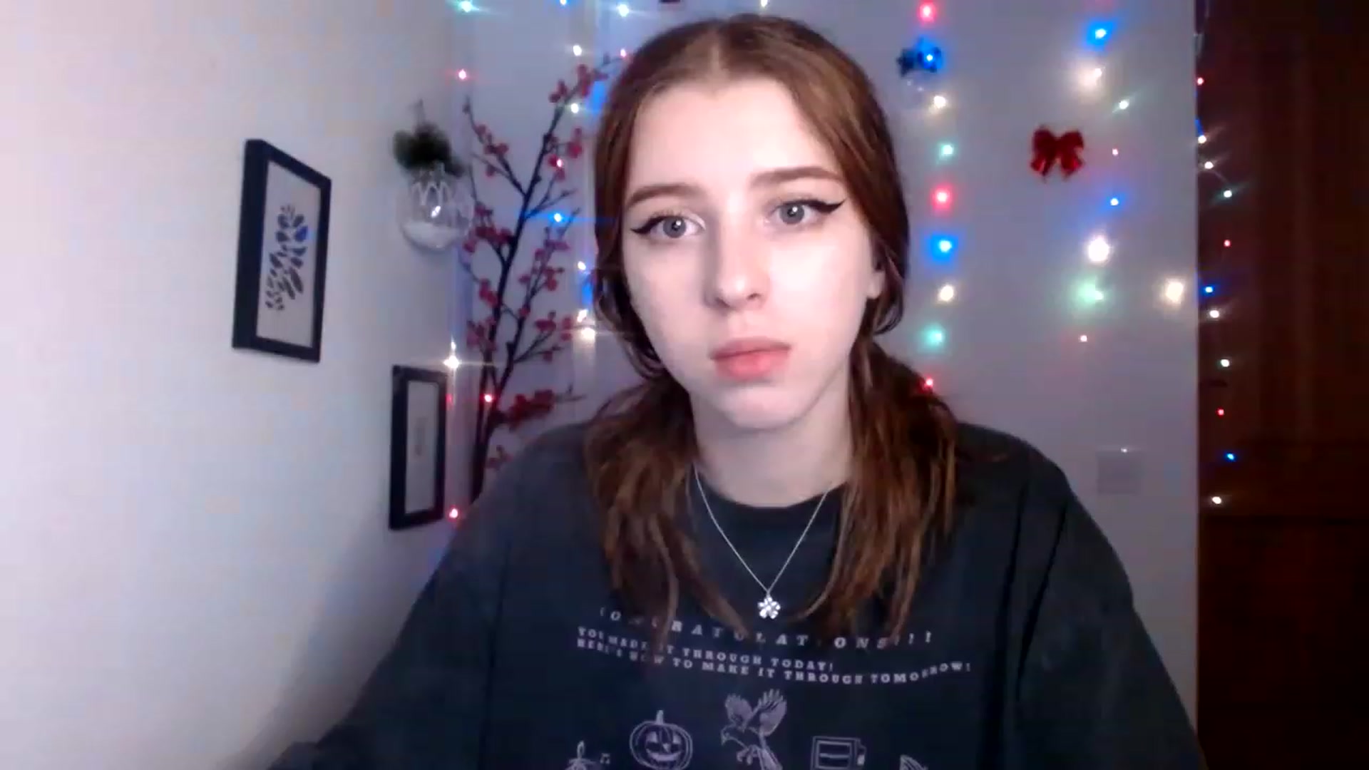 Gallery image thumbnail from Dreamy_devil's myfreecams stream on, 12/11/2022, 18:00 image 11 of 20