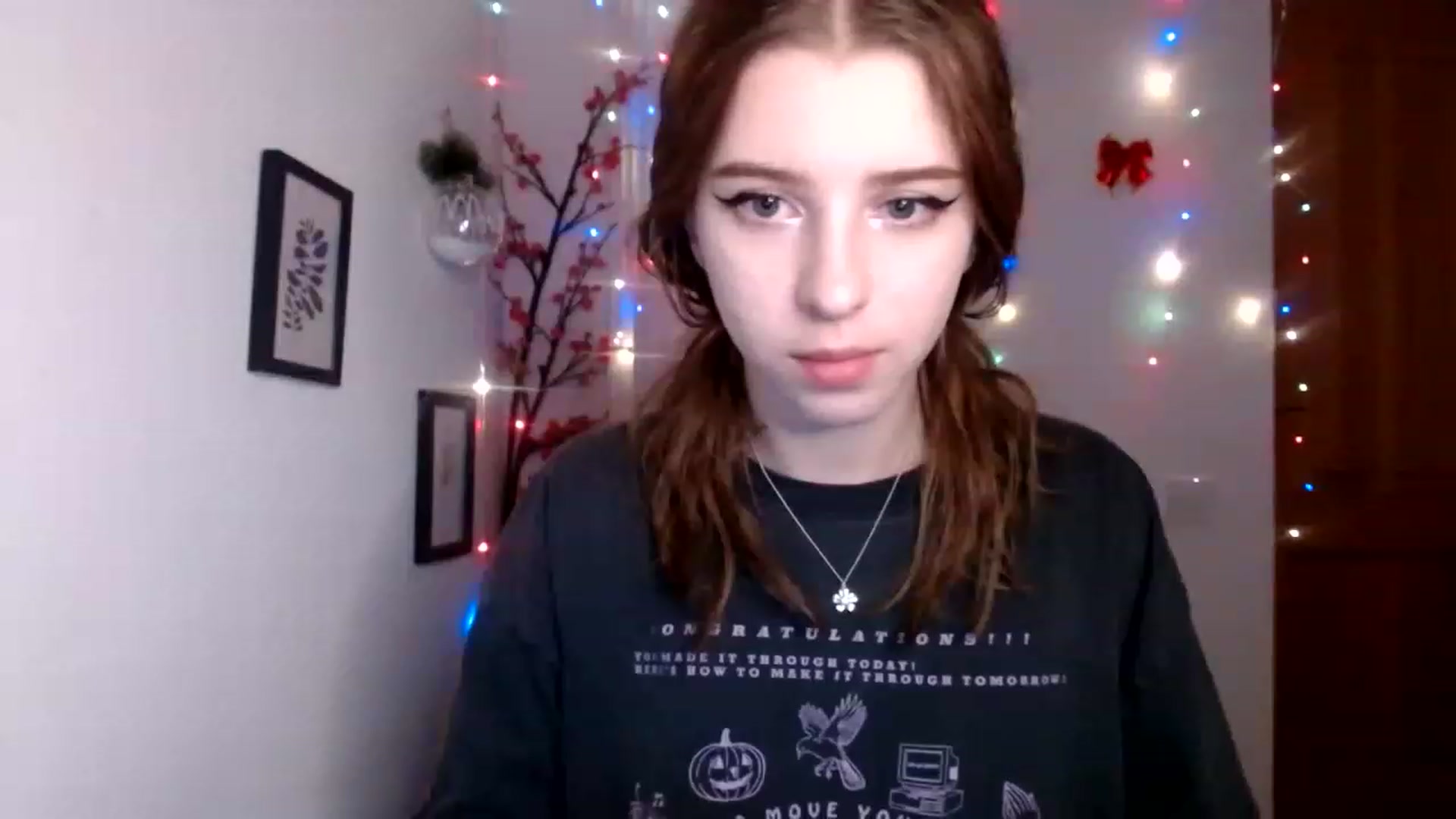 Gallery image thumbnail from Dreamy_devil's myfreecams stream on, 12/11/2022, 18:00 image 7 of 20