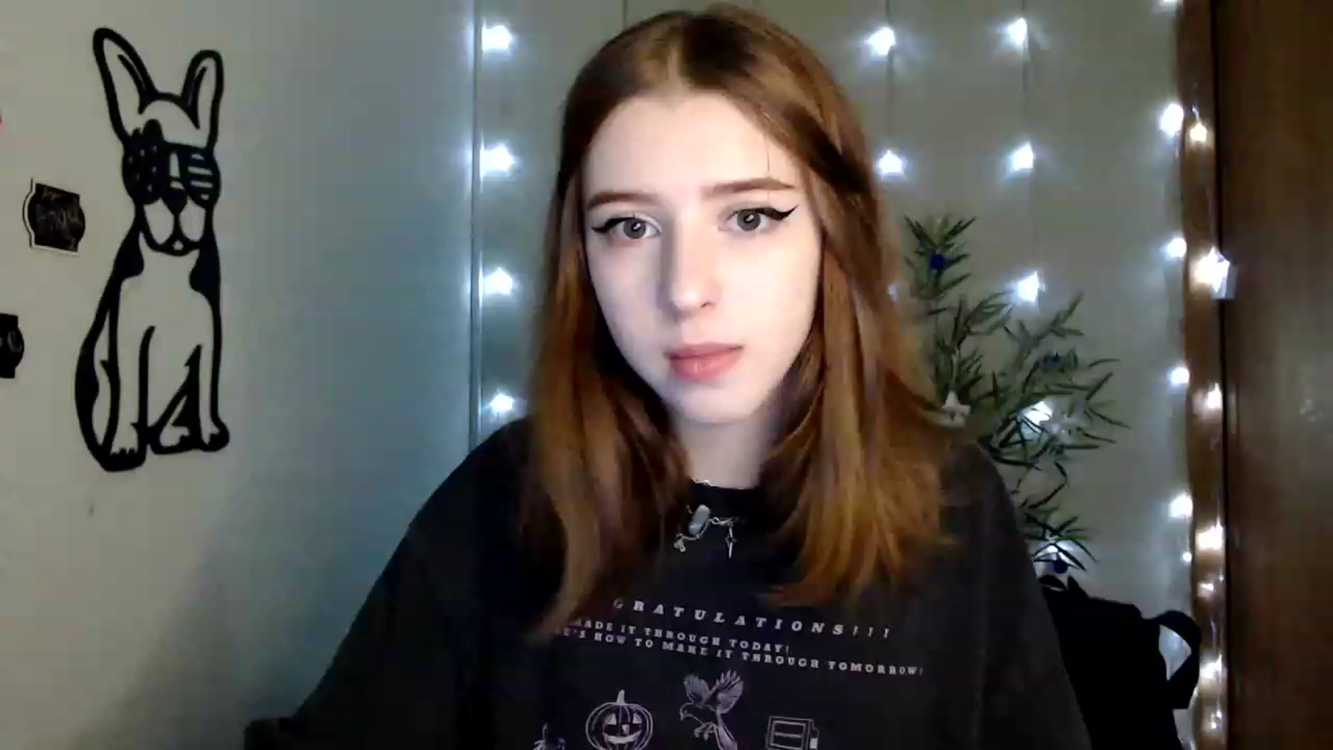 Gallery image thumbnail from Dreamy_devil's myfreecams stream on, 12/12/2022, 13:38 image 11 of 20