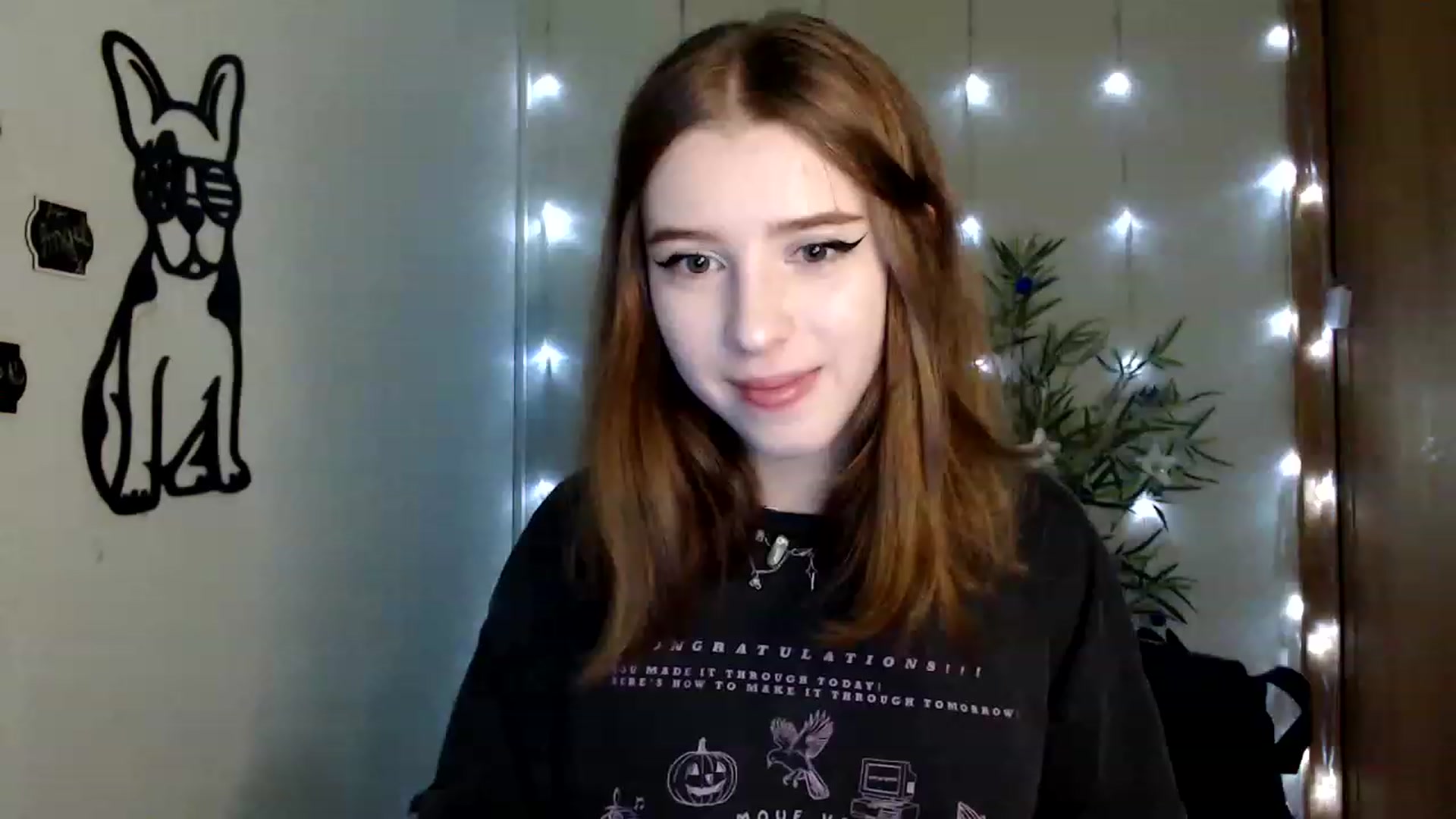 Gallery image thumbnail from Dreamy_devil's myfreecams stream on, 12/12/2022, 13:38 image 16 of 20