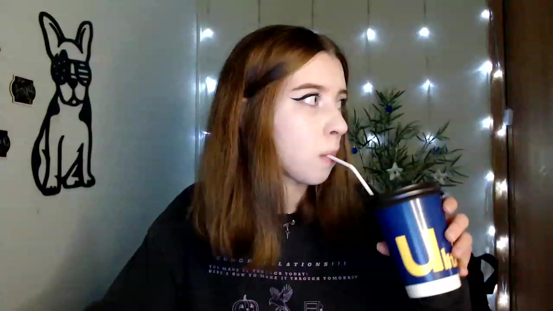 Gallery image thumbnail from Dreamy_devil's myfreecams stream on, 12/12/2022, 13:38 image 20 of 20