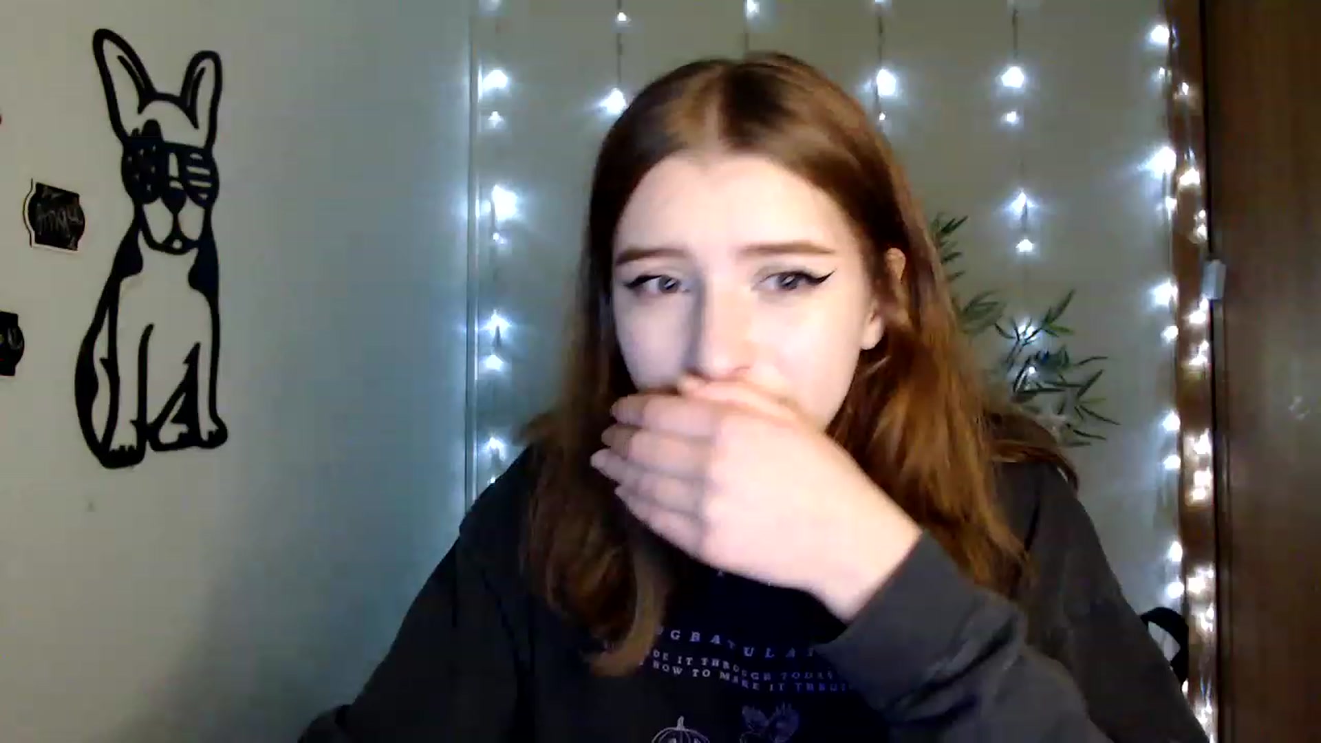 Gallery image thumbnail from Dreamy_devil's myfreecams stream on, 12/12/2022, 14:31 image 6 of 20
