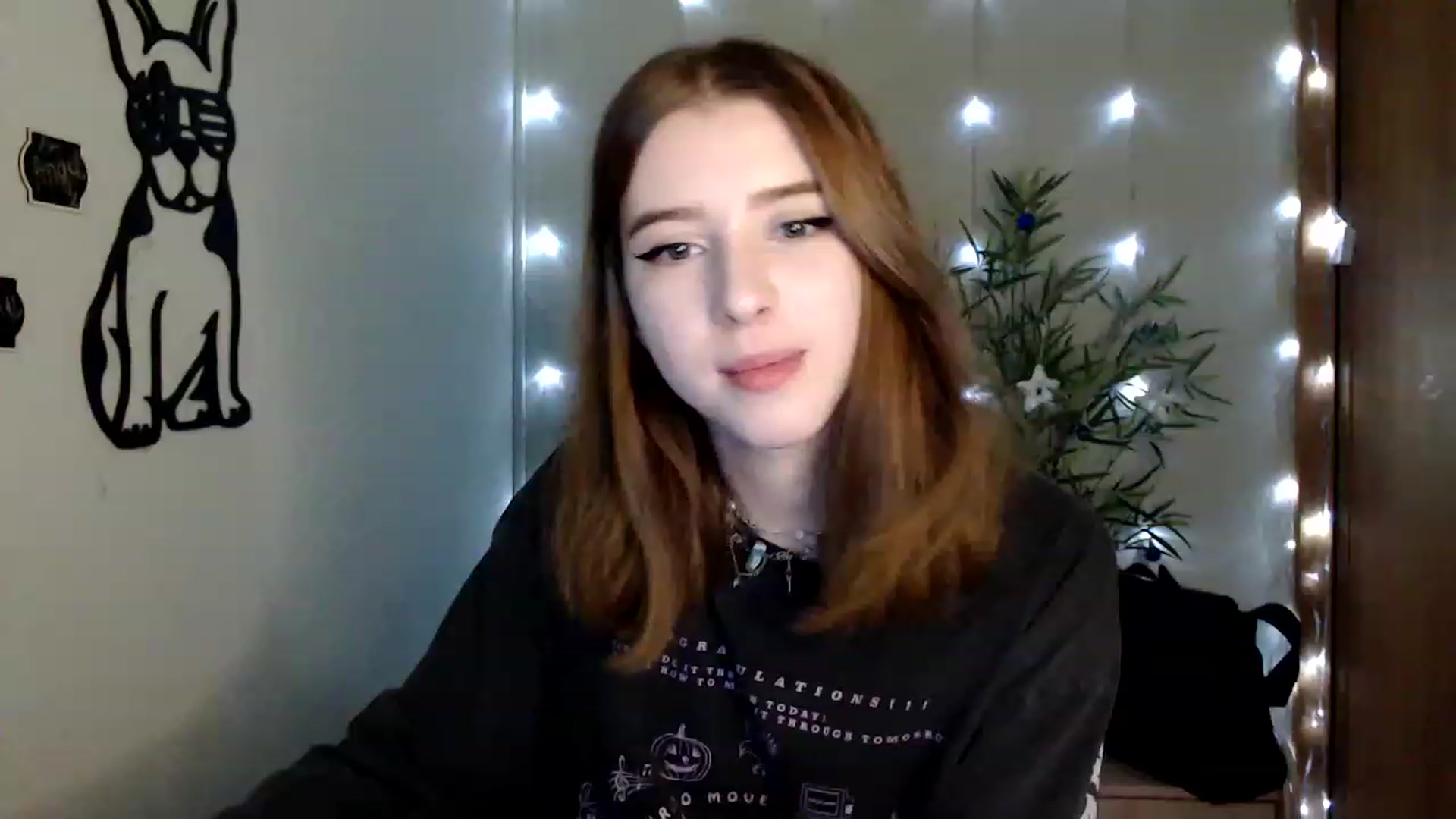 Gallery image thumbnail from Dreamy_devil's myfreecams stream on, 12/12/2022, 14:31 image 15 of 20