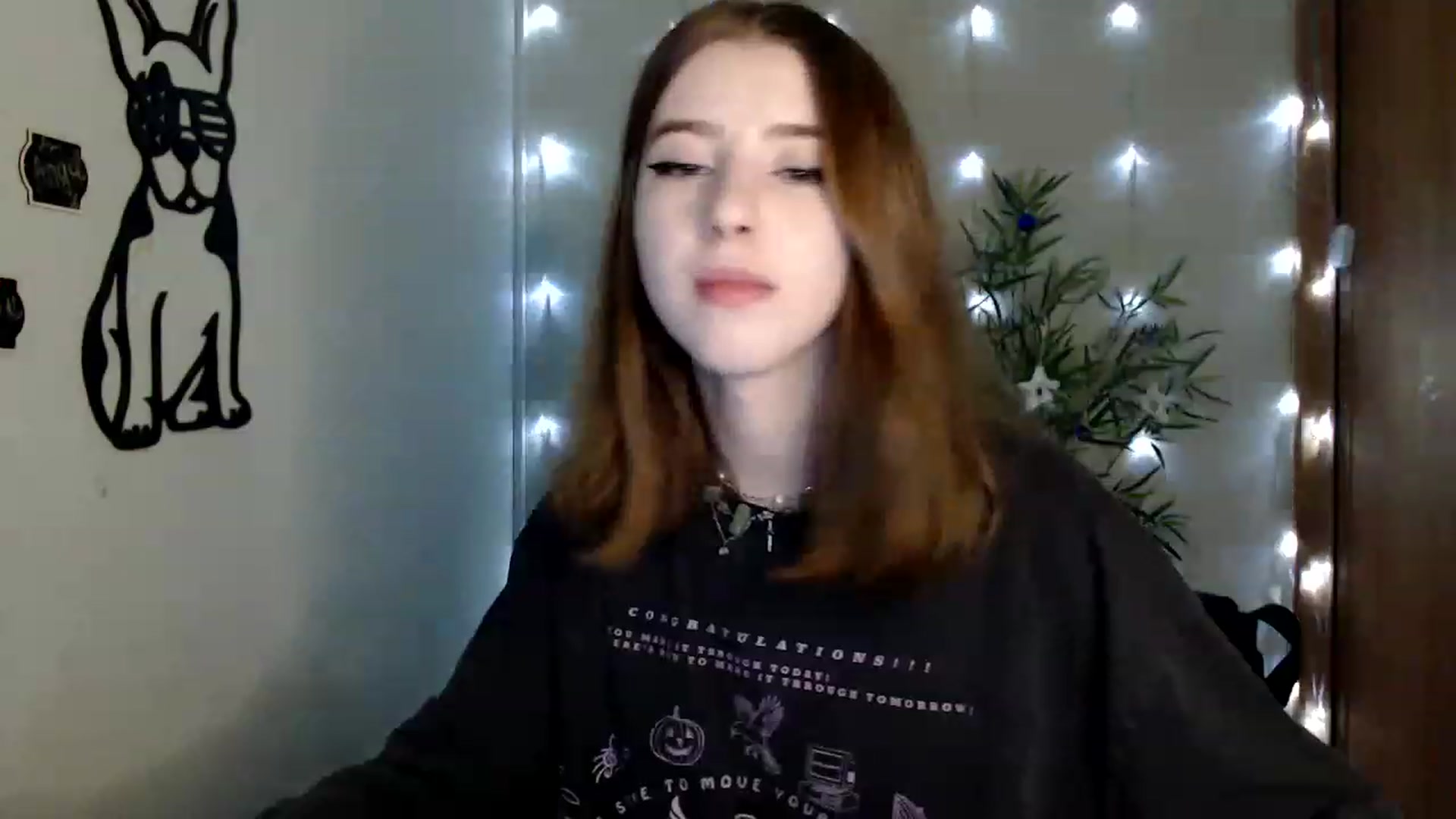 Gallery image thumbnail from Dreamy_devil's myfreecams stream on, 12/12/2022, 14:31 image 16 of 20