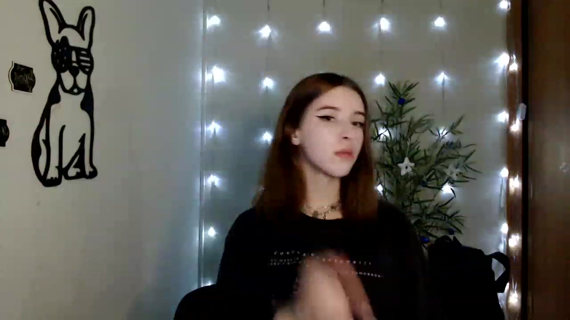 Gallery image thumbnail from Dreamy_devil's myfreecams stream on, 12/12/2022, 15:02 image 16 of 20