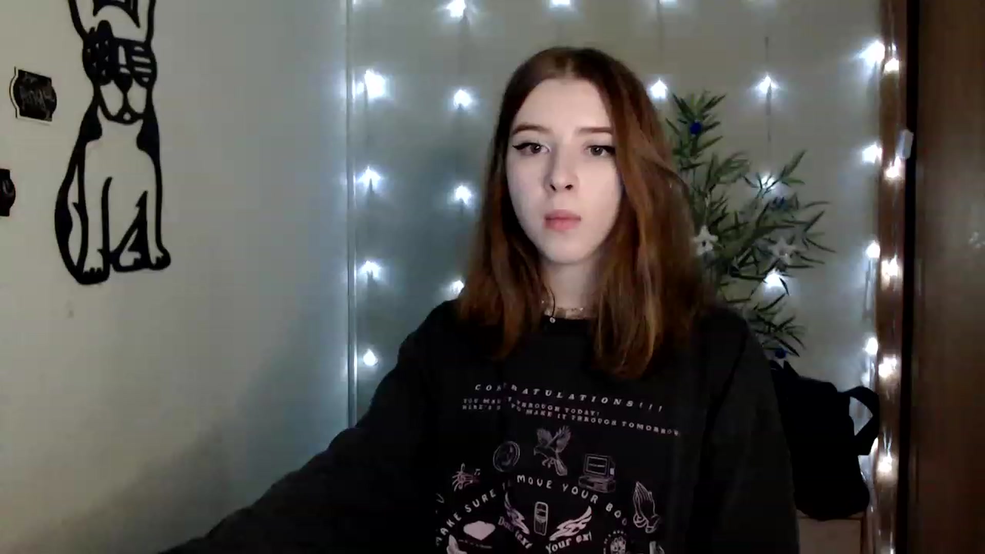 Gallery image thumbnail from Dreamy_devil's myfreecams stream on, 12/12/2022, 15:02 image 4 of 20