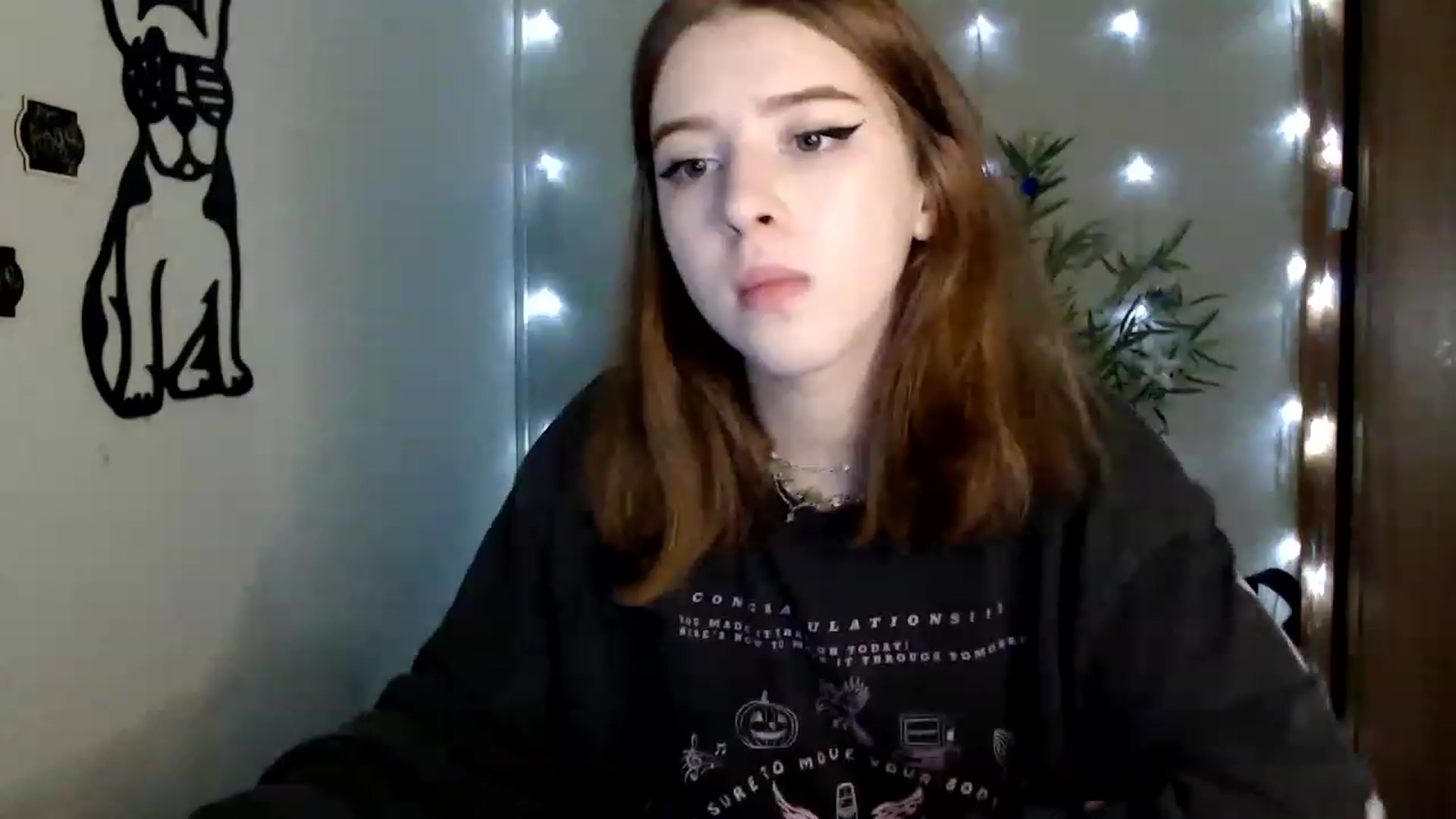 Gallery image thumbnail from Dreamy_devil's myfreecams stream on, 12/12/2022, 15:02 image 8 of 20