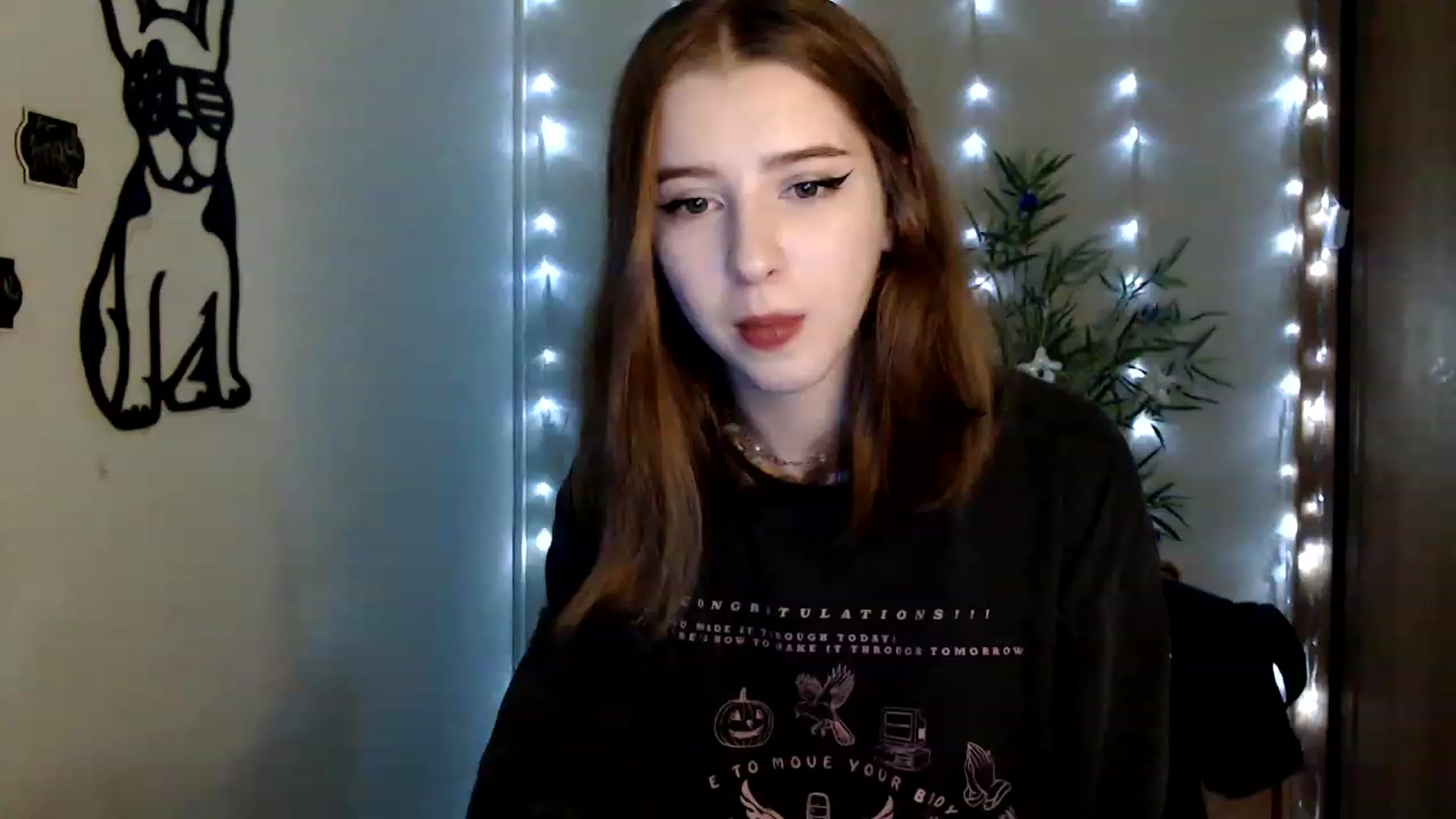 Gallery image thumbnail from Dreamy_devil's myfreecams stream on, 12/12/2022, 18:00 image 10 of 20