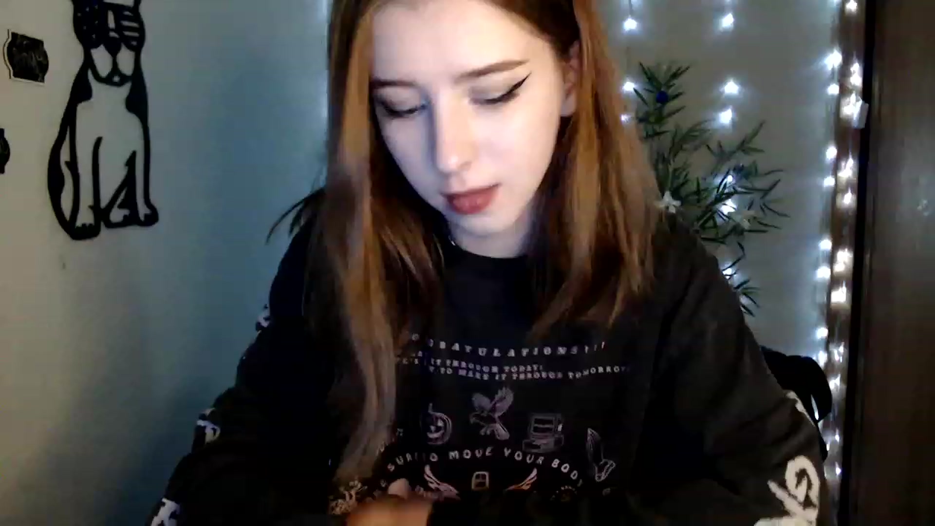 Gallery image thumbnail from Dreamy_devil's myfreecams stream on, 12/12/2022, 18:00 image 20 of 20