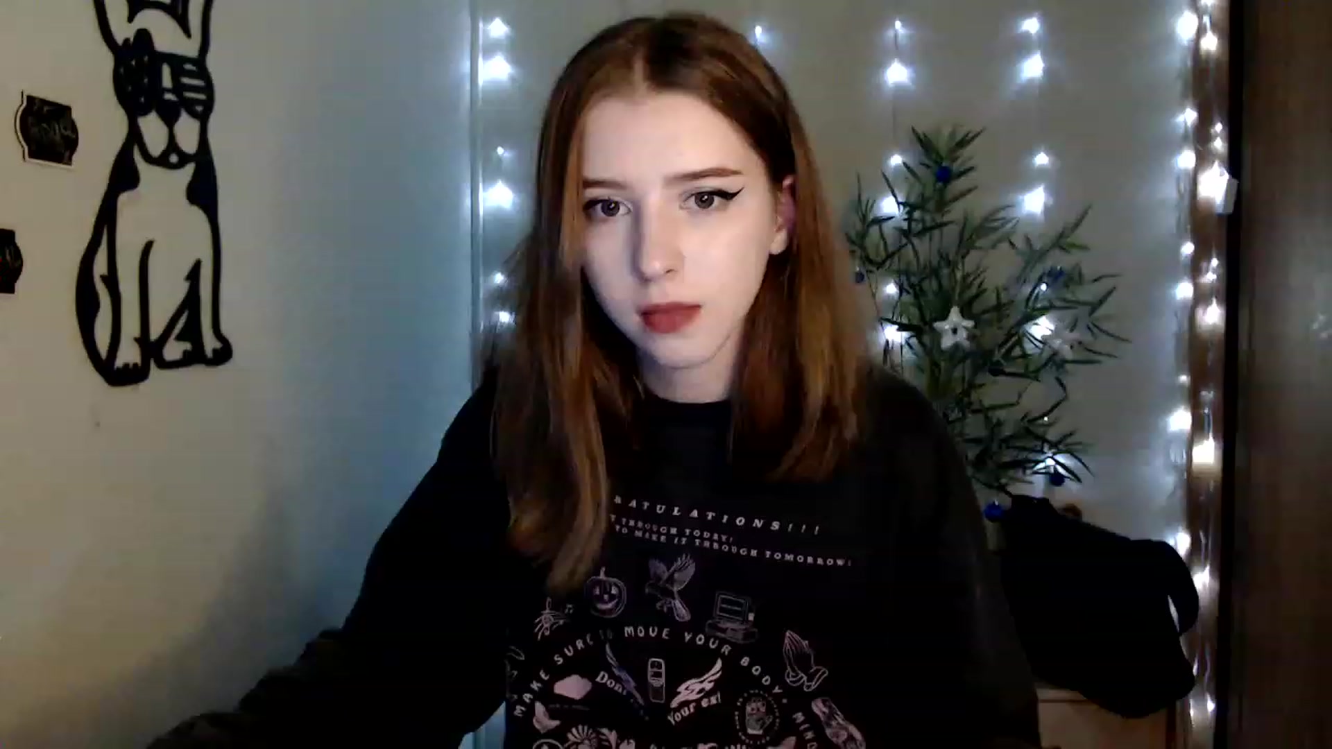 Gallery image thumbnail from Dreamy_devil's myfreecams stream on, 12/12/2022, 18:00 image 19 of 20