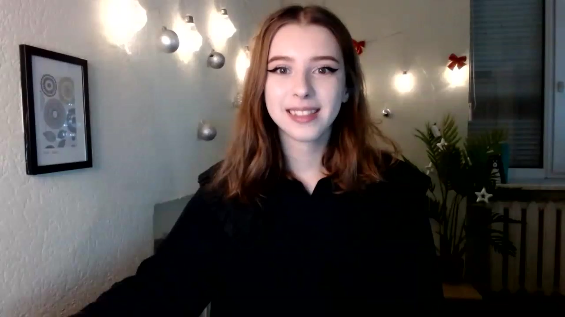 Gallery image thumbnail from Dreamy_devil's myfreecams stream on, 12/15/2022, 13:59 image 3 of 20