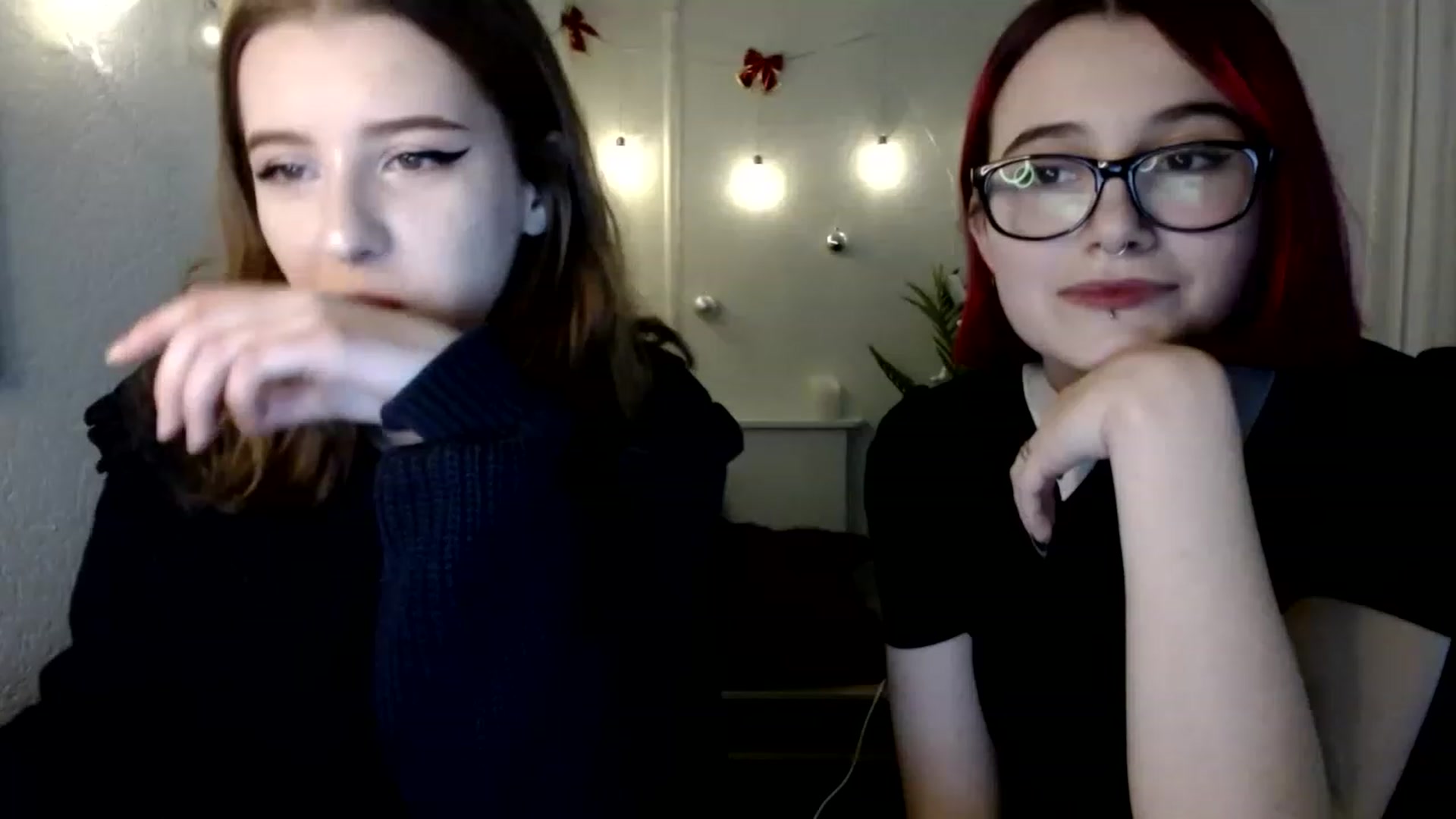 Gallery image thumbnail from Dreamy_devil's myfreecams stream on, 12/15/2022, 15:17 image 6 of 20