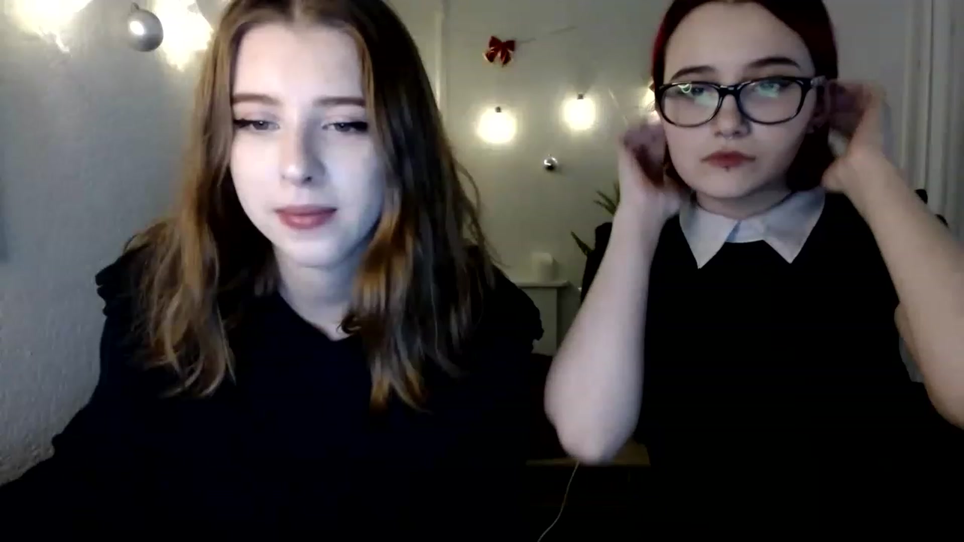 Gallery image thumbnail from Dreamy_devil's myfreecams stream on, 12/15/2022, 16:13 image 17 of 20