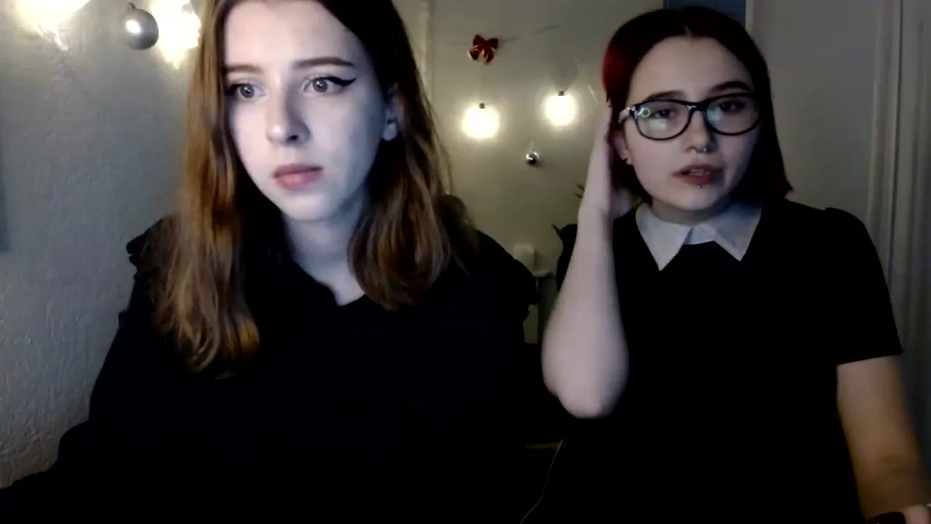 Gallery image thumbnail from Dreamy_devil's myfreecams stream on, 12/15/2022, 16:51 image 6 of 20